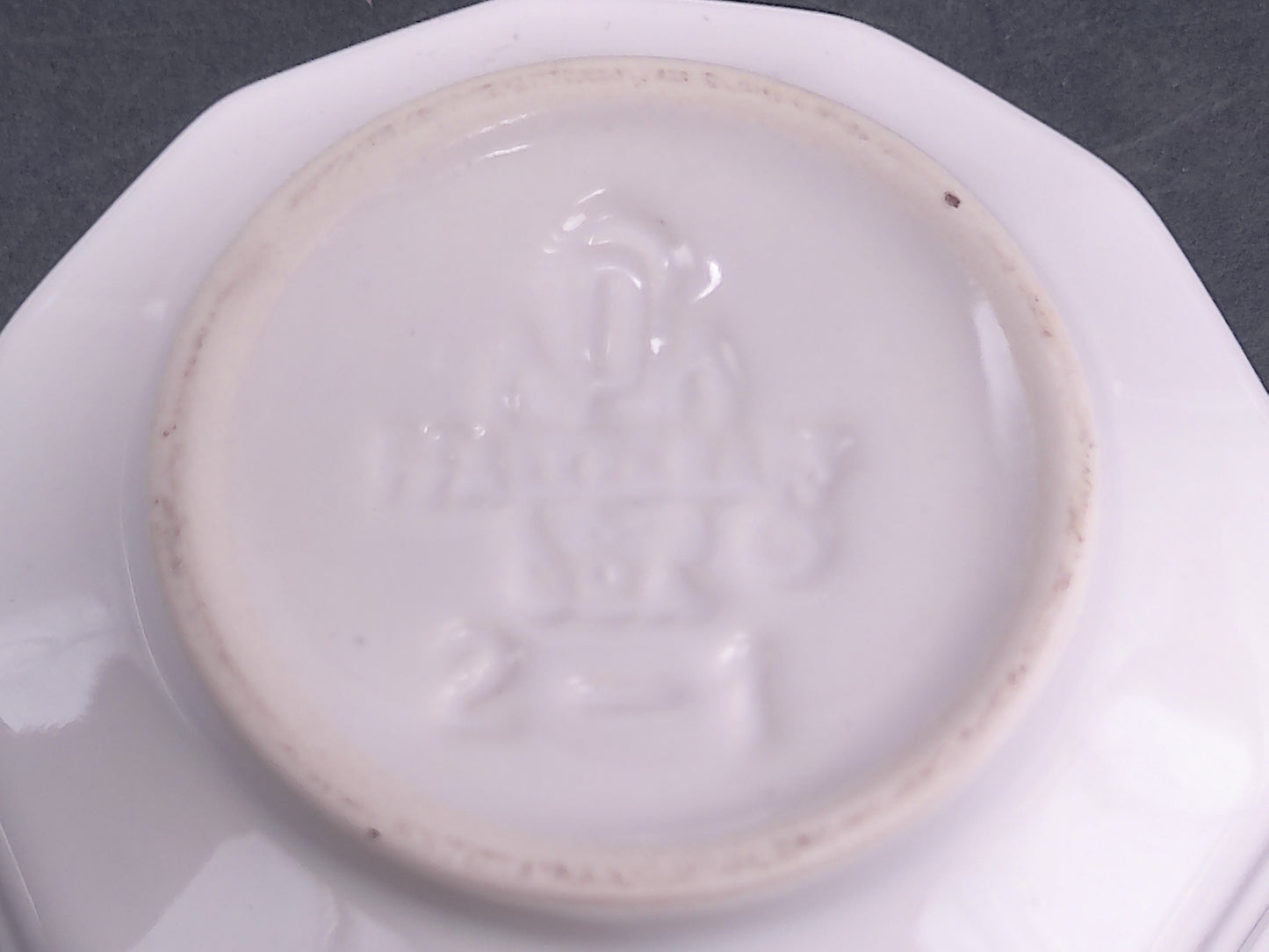 Pfaltzgraff Heritage White plates set of 8 and Tea Cup Vintage