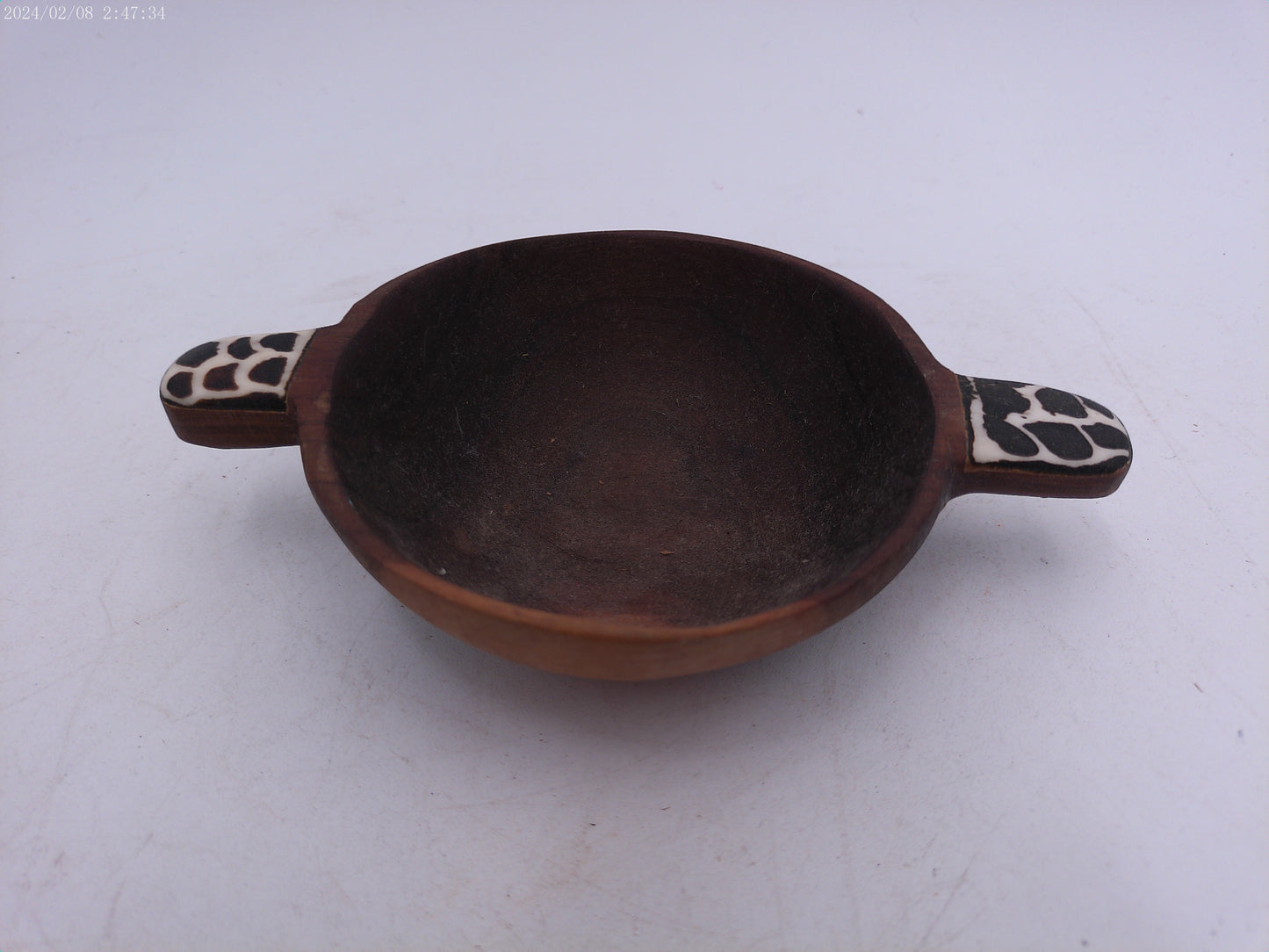 Vintage Sandalwood Wood Wooden Inlay Spotted Fish Swirl Handles Guacamole Condiment  Serving Bowl
