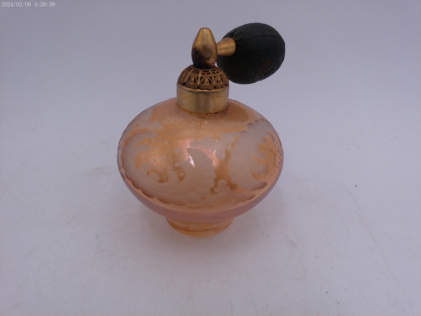 Vintage  crackle Glass  Perfume Bottle with Bulb Sprayer