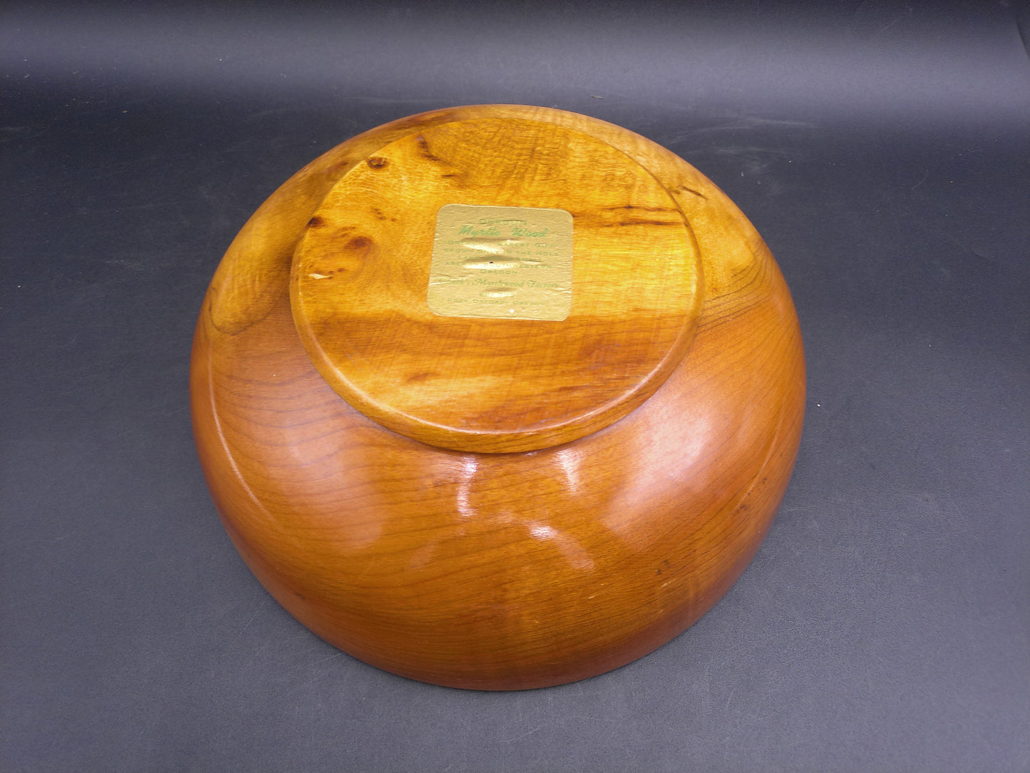 Myrtlewood Large Serving Bowl Hand Made Vintage Chucks Myrtlewood