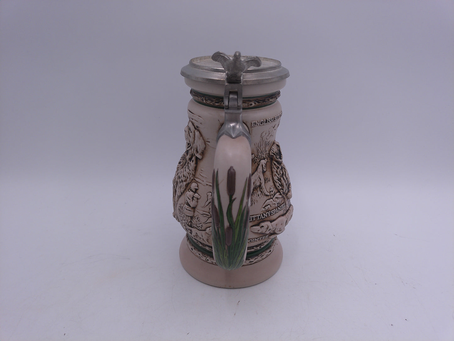 Beer Stein Avon Great Dog of the Outdoor Stein no 160714