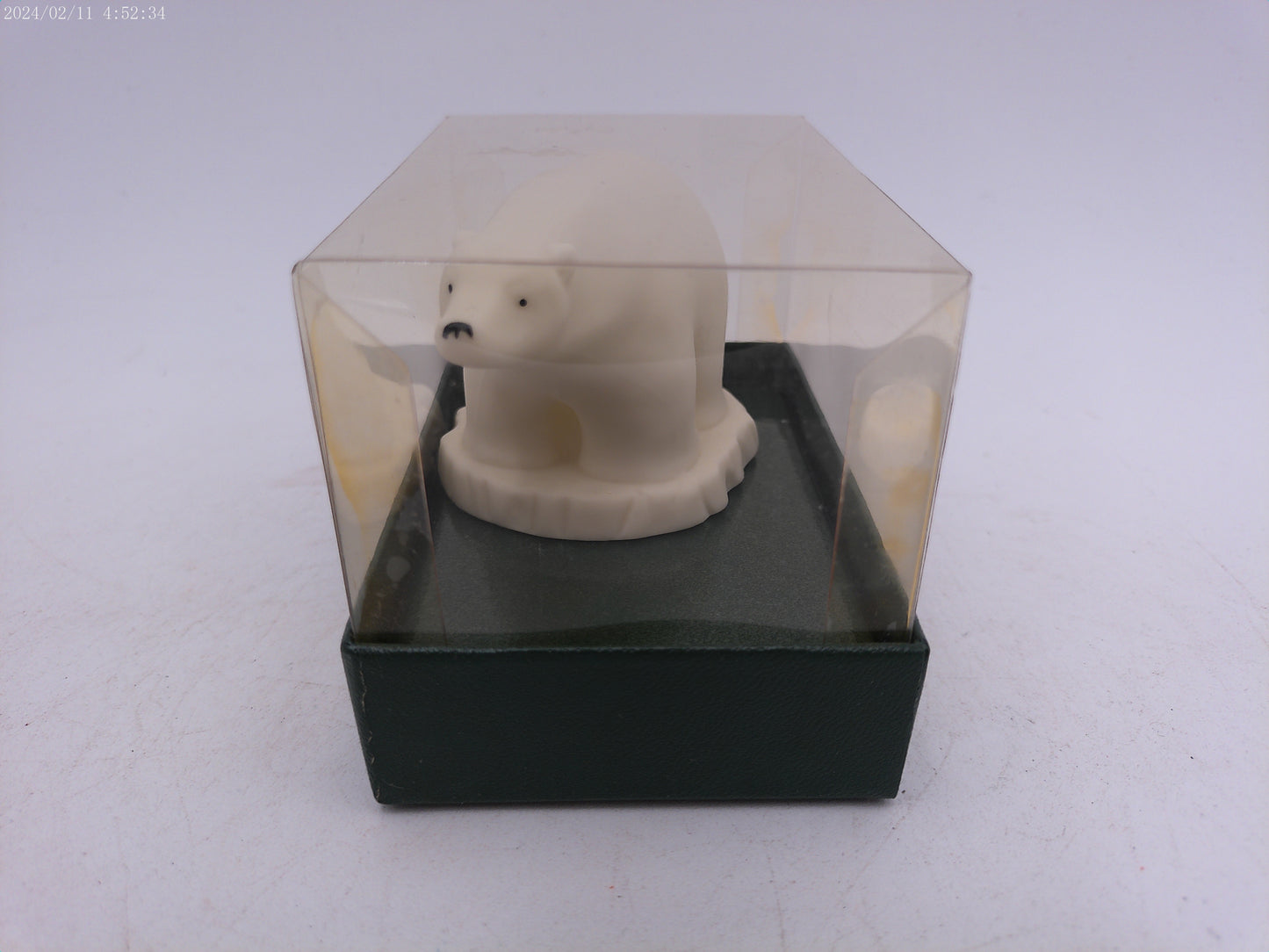 Small Polar Bear Clip on Ornament P6