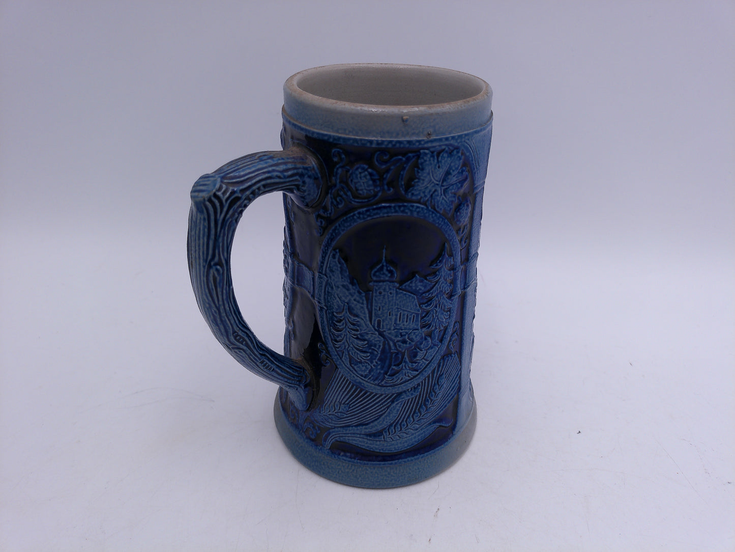 Beer Stein Vintage German no. 4071 Cabinet in the Mountains