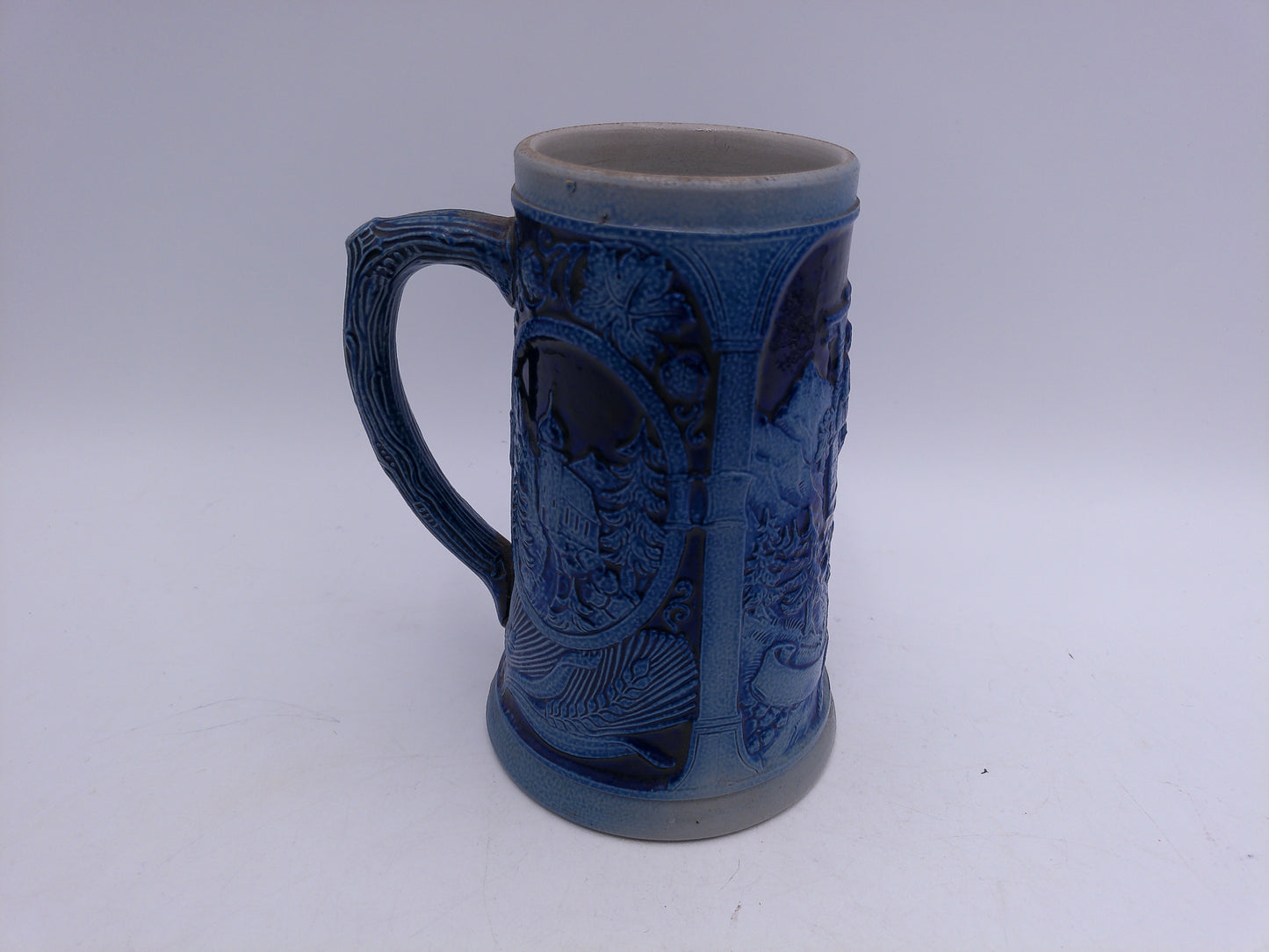Beer Stein Vintage German no. 4071 Cabinet in the Mountains