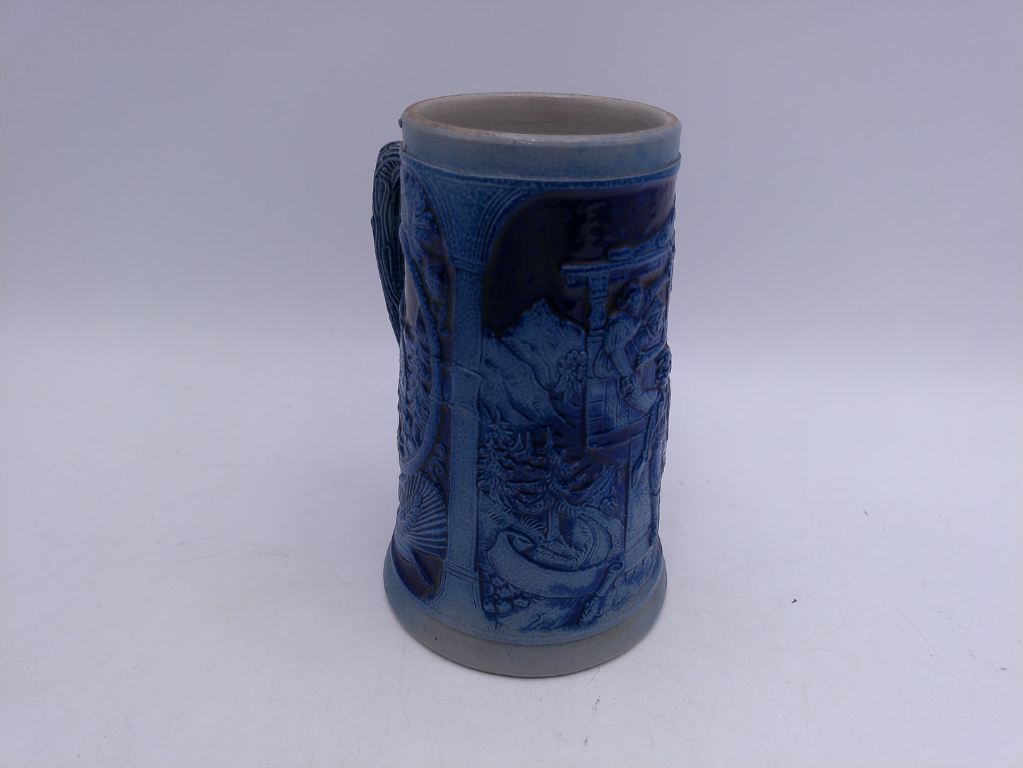 Beer Stein Vintage German no. 4071 Cabinet in the Mountains
