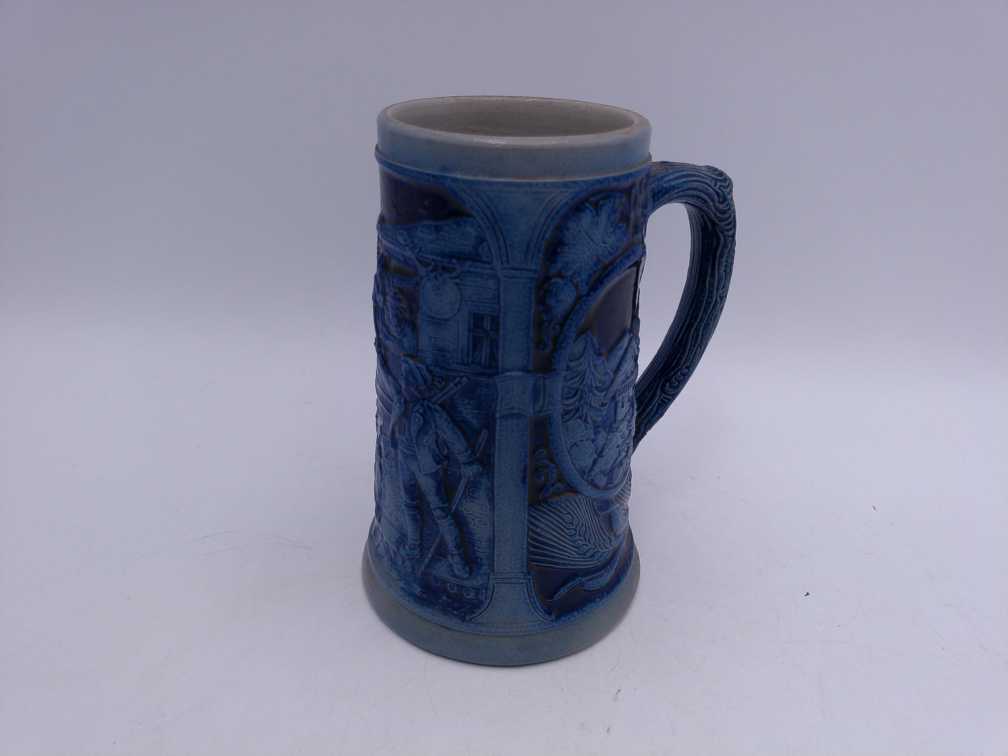 Beer Stein Vintage German no. 4071 Cabinet in the Mountains