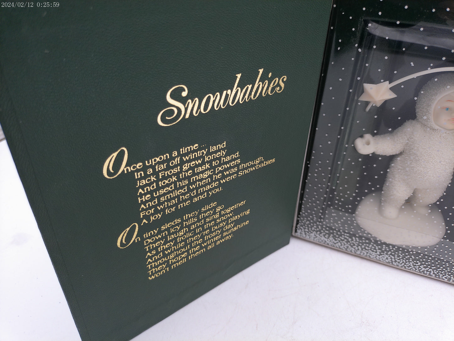 Snowbabies   #6867-5 “Juggling Stars In The Sky”  Figure Figurine Statue P29