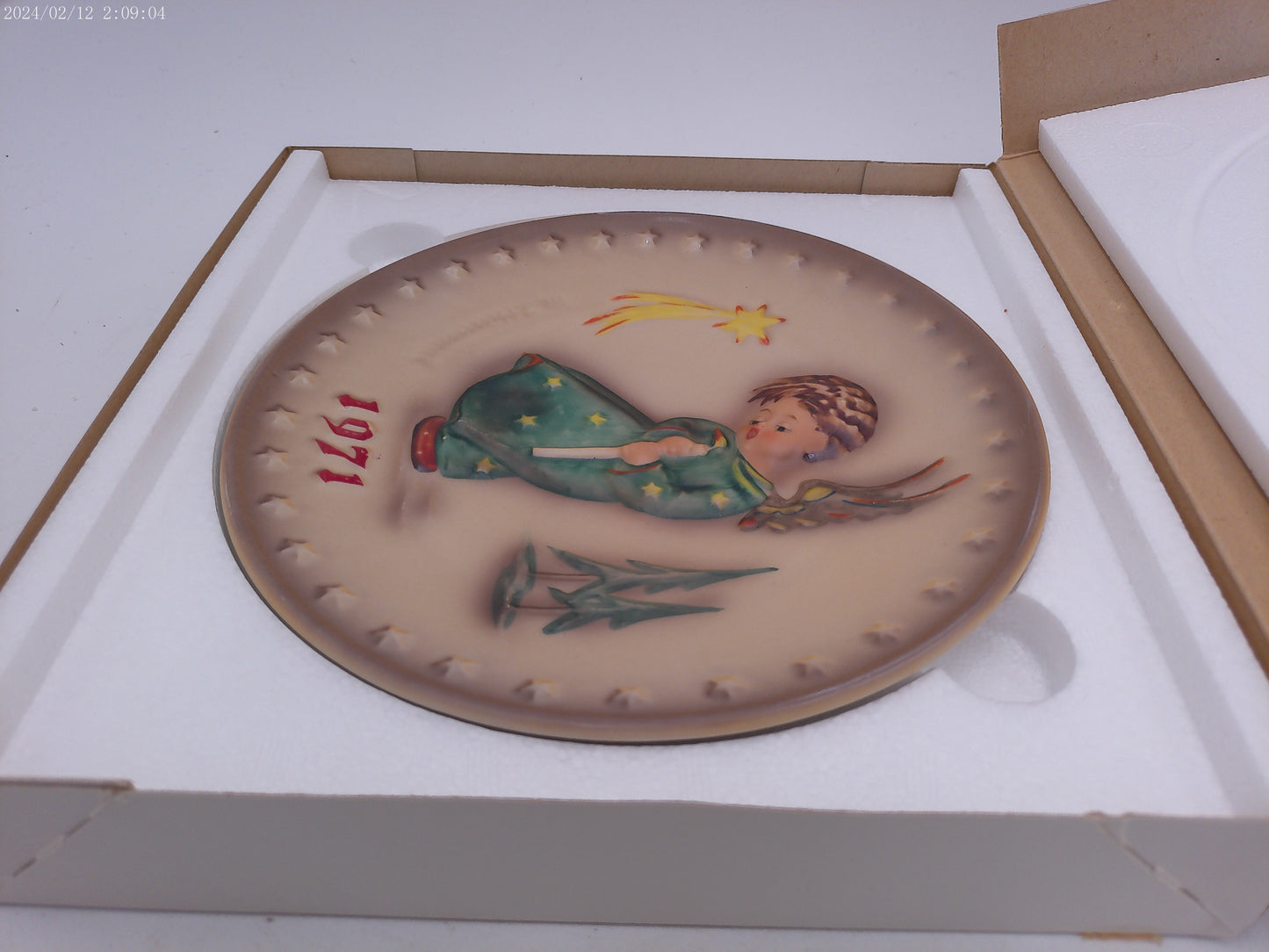 Goebel Hummel Annual Heavenly Angel 1971 First Edition Porcelain Plate