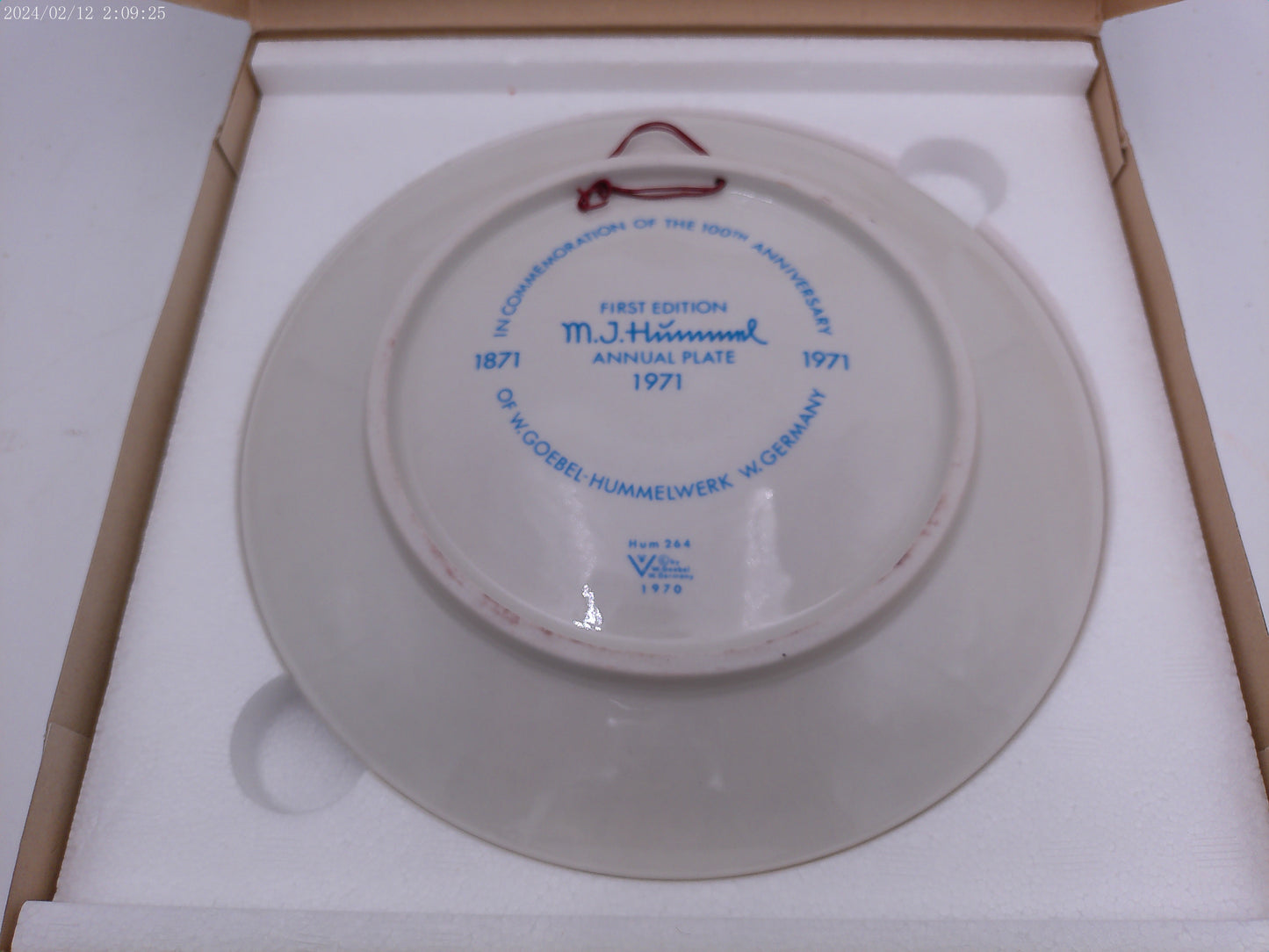 Goebel Hummel Annual Heavenly Angel 1971 First Edition Porcelain Plate