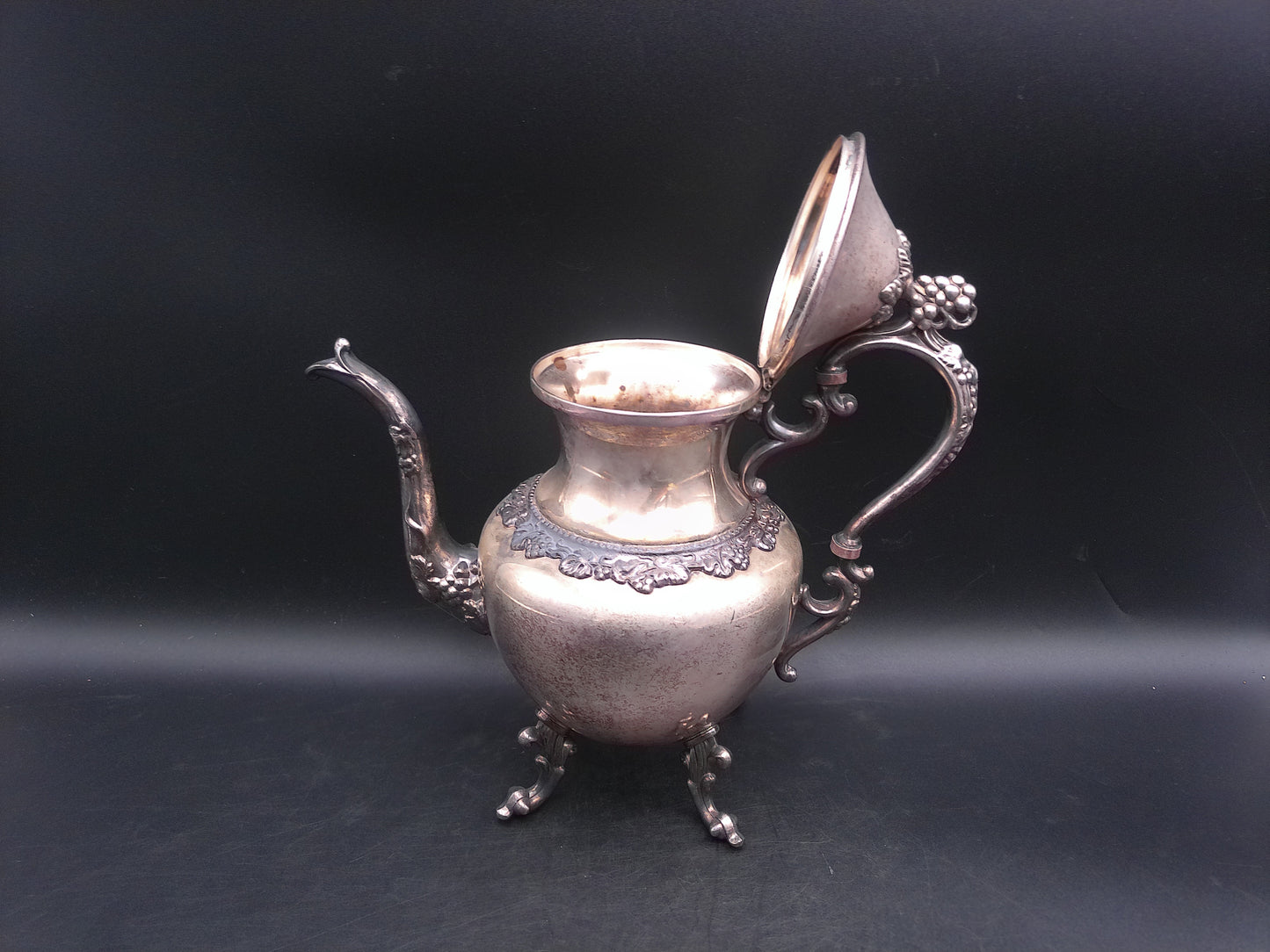 Victorian Style Silver On Copper Coffee Tee Pot Vintage Beautiful Design