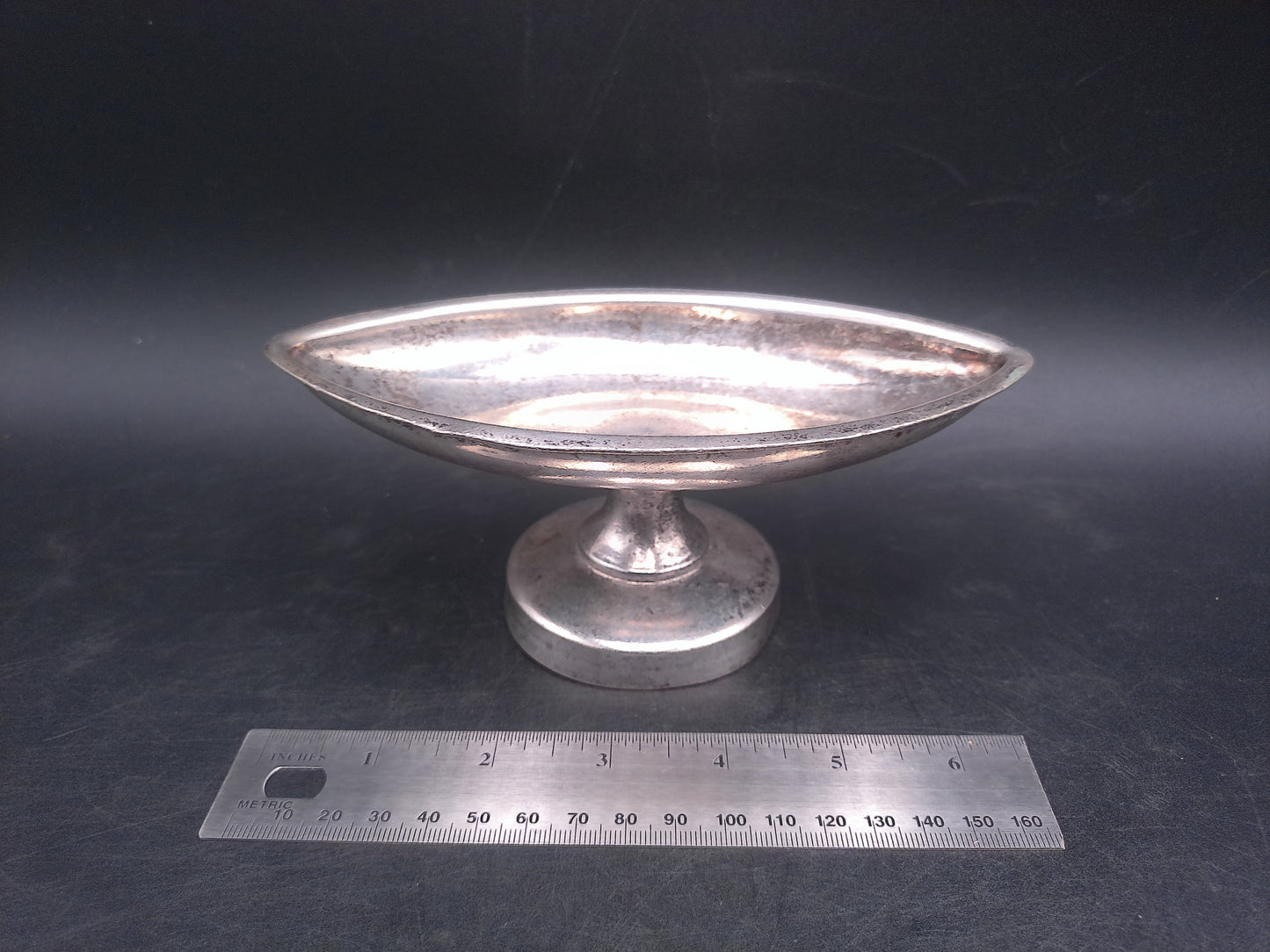 Grand Silver Co. Nickel Silver Brite Oval Pedestal Dish