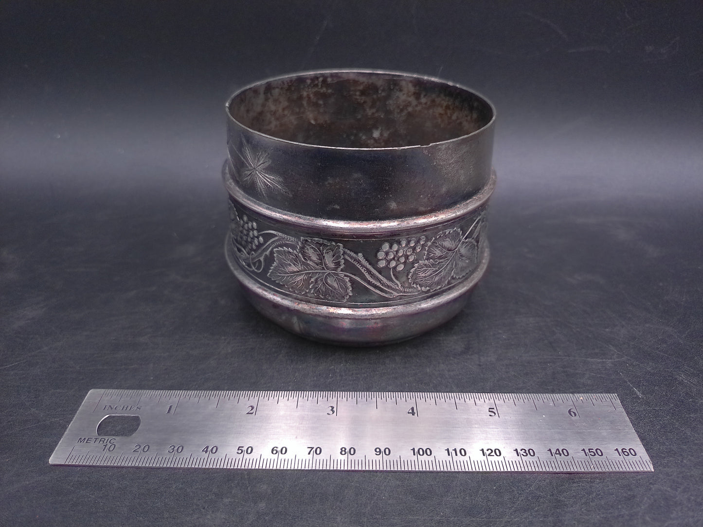 Pairpoint Mfg Co. Quadruple Silver Plate Can Cup Jar Floral Design