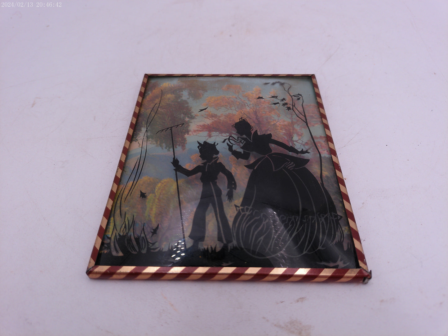 Glass Convex Silhouette Framed Picture Mother Child with Rake B28