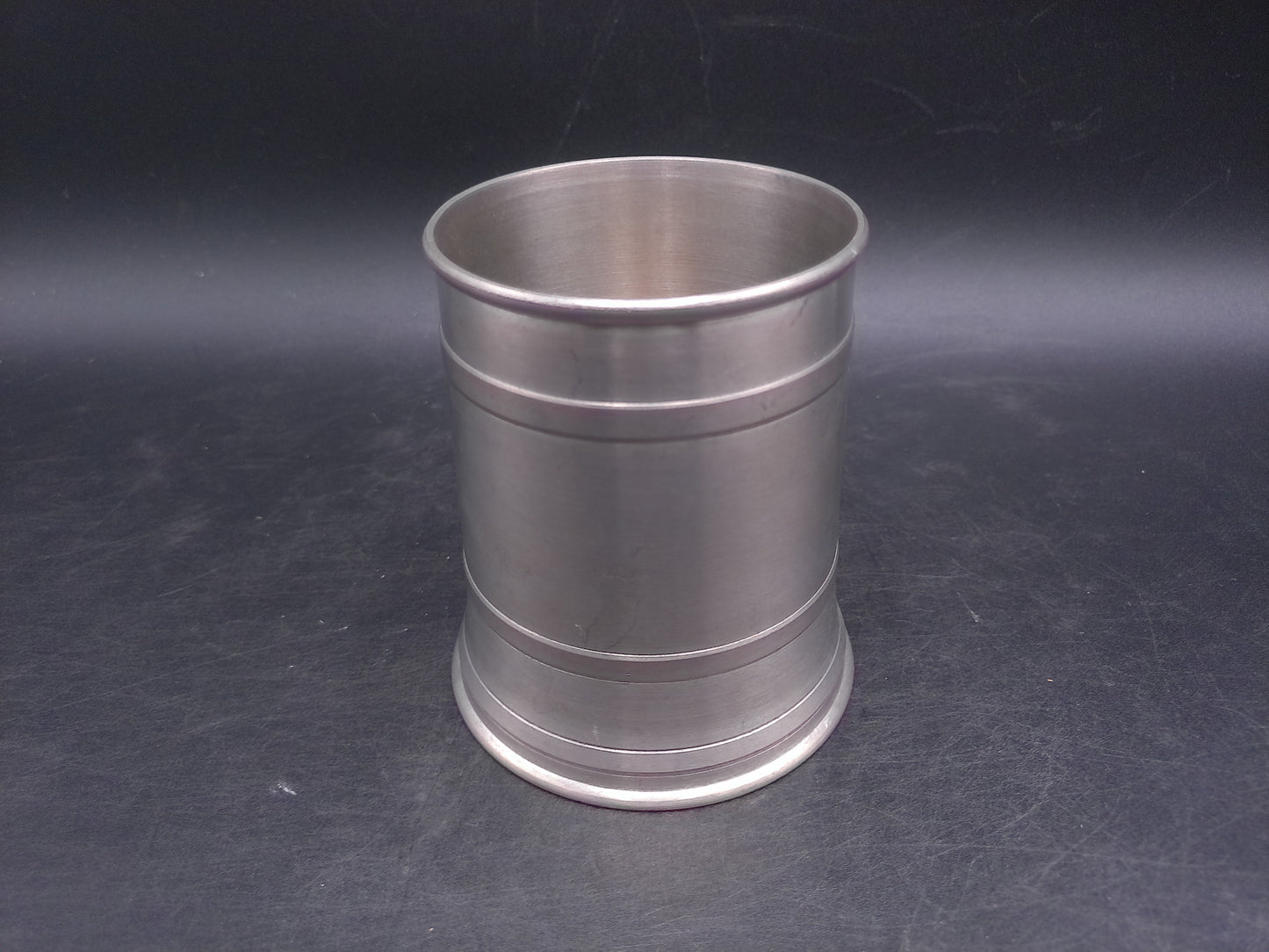 Bow Cast Pewter Made in England Beer Mug 1L