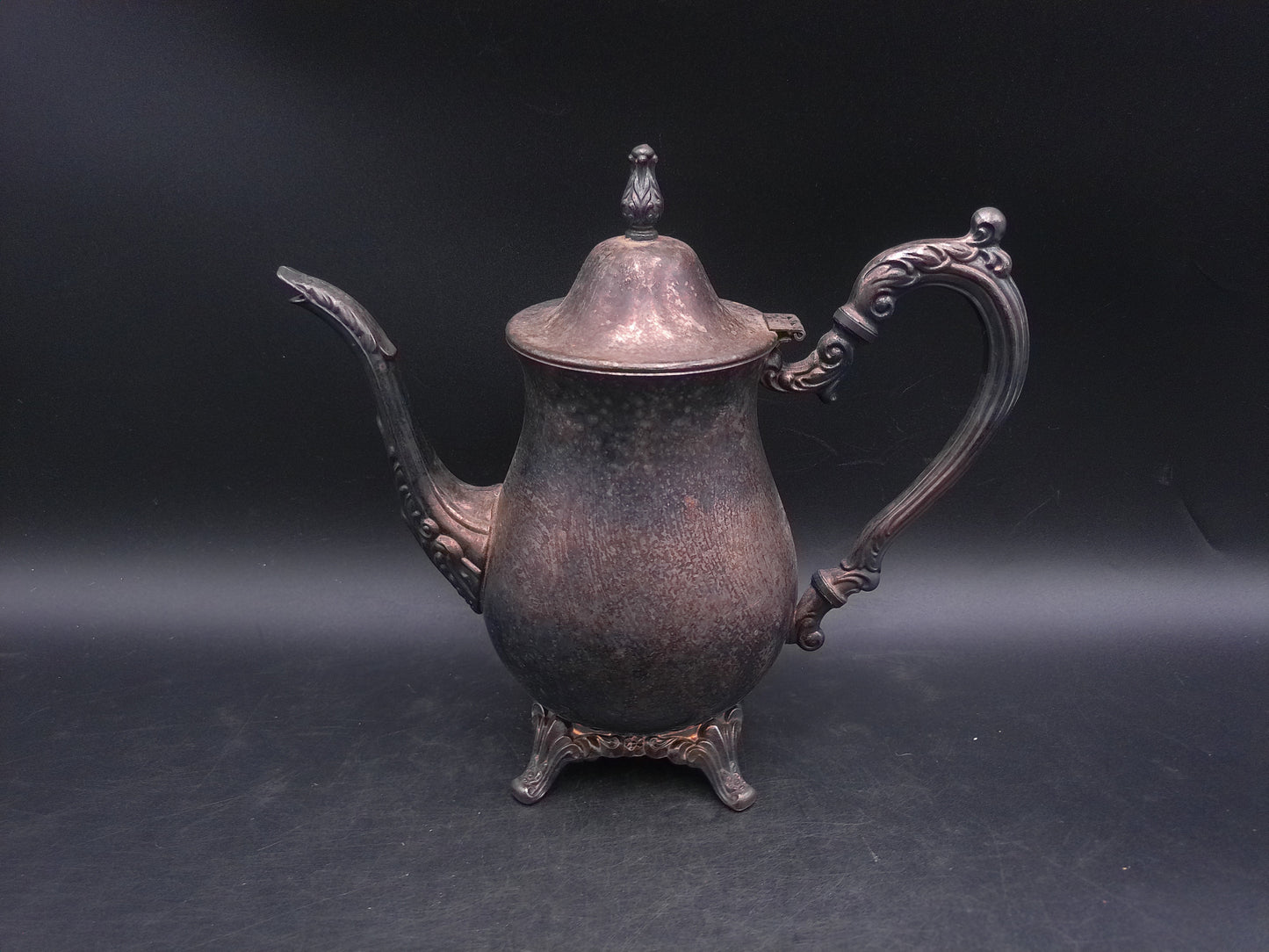 Oneida Teapot Dragon Handle and Spout Silver Plated Vintage