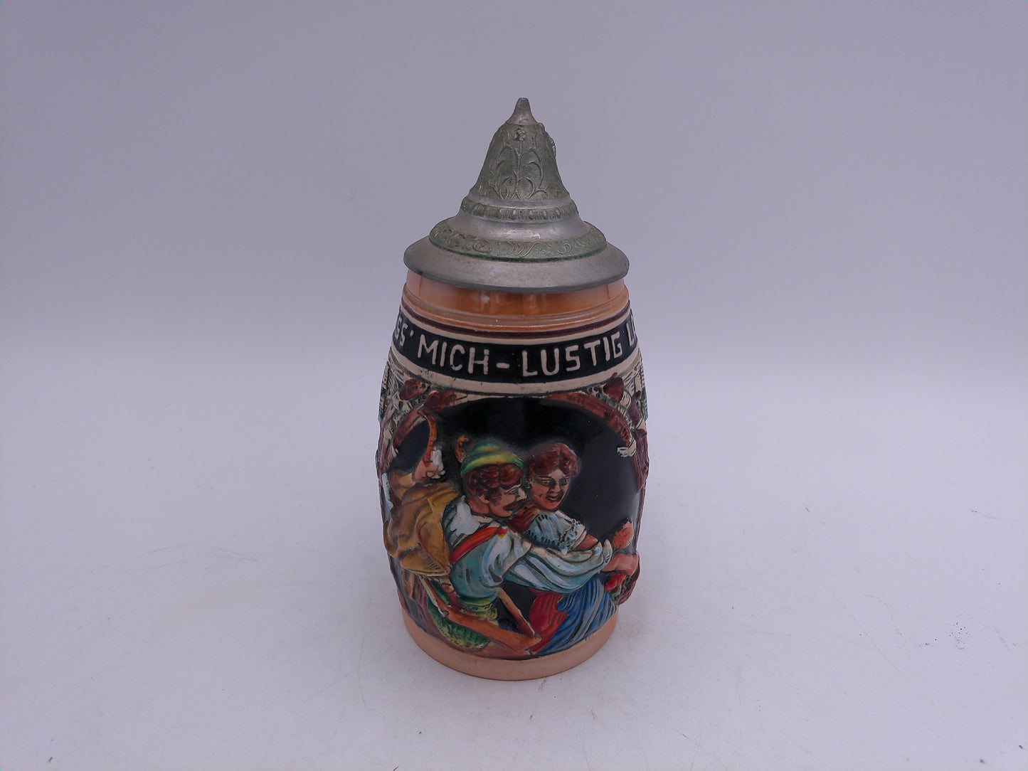 Beer Stein King , "Lustig Fass Mich Lustig Lass Mich", 1/4L German pewter Lid