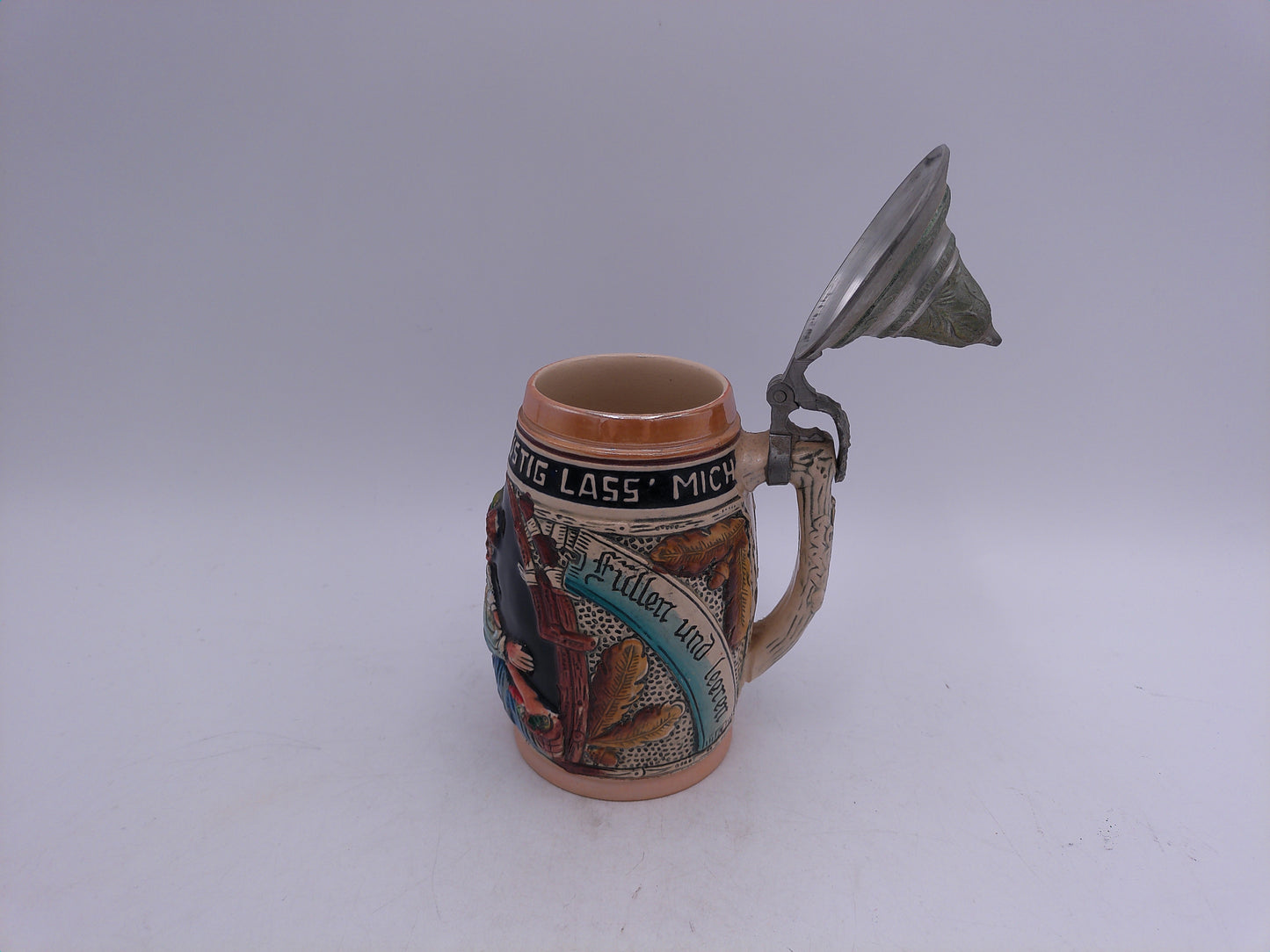 Beer Stein King , "Lustig Fass Mich Lustig Lass Mich", 1/4L German pewter Lid