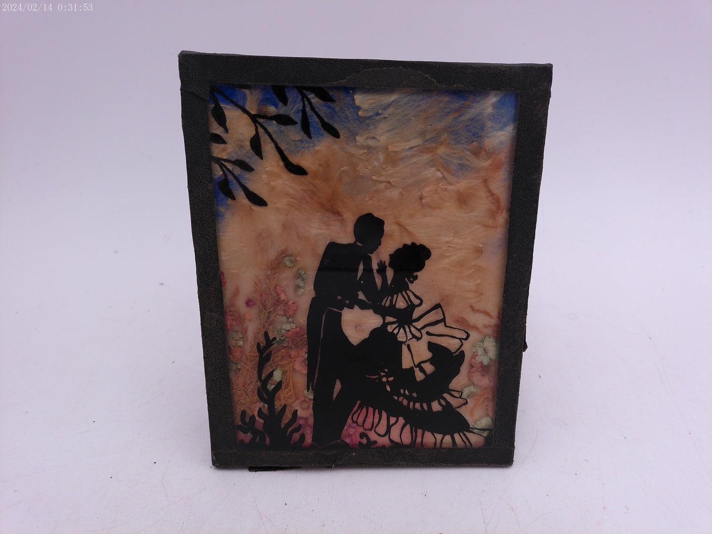 Glass Convex Silhouette Framed Picture Couple Dancing in the Sun  B416