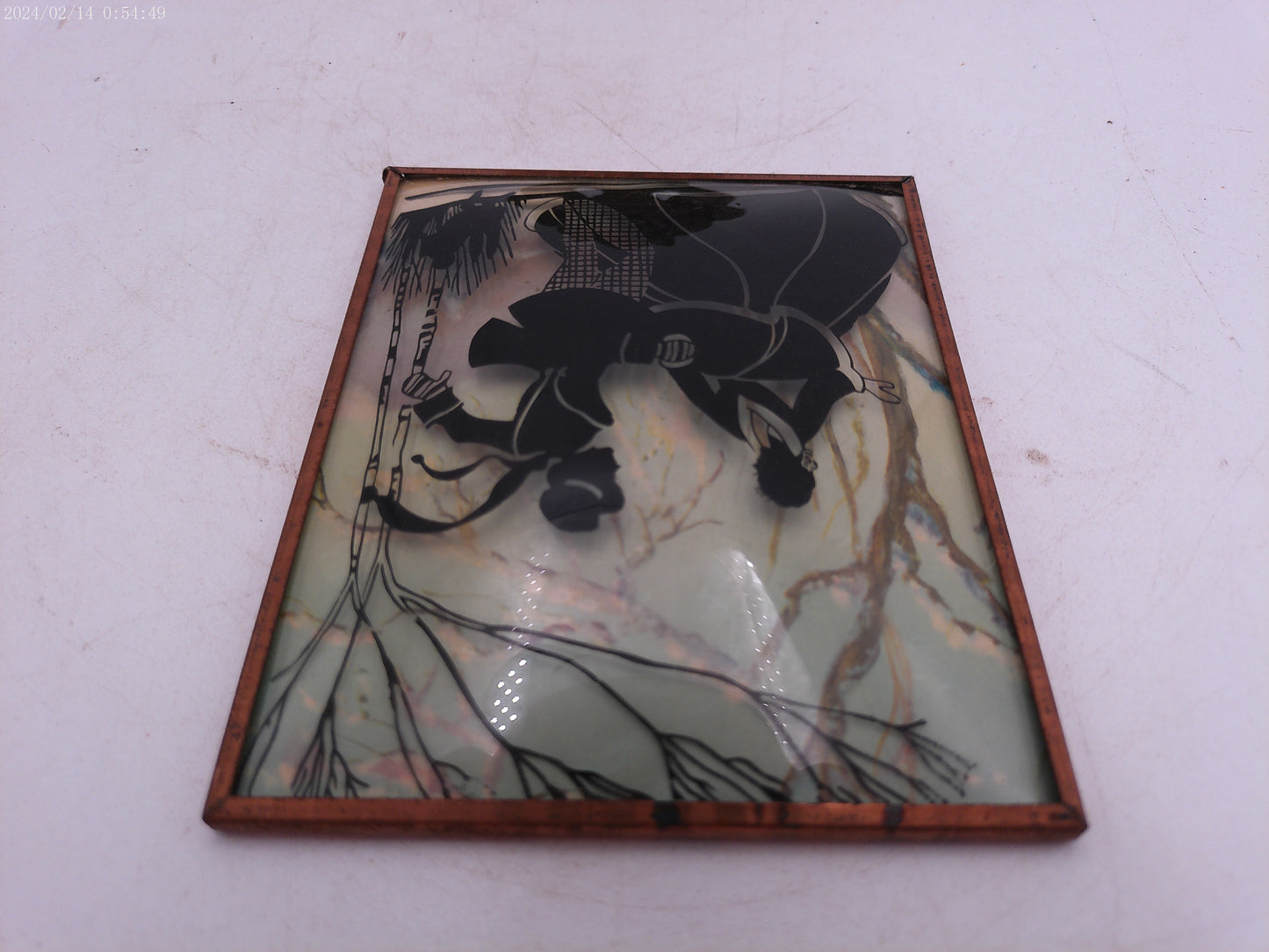 Glass Convex Silhouette Framed Picture Couple Enjoying Outside  B510