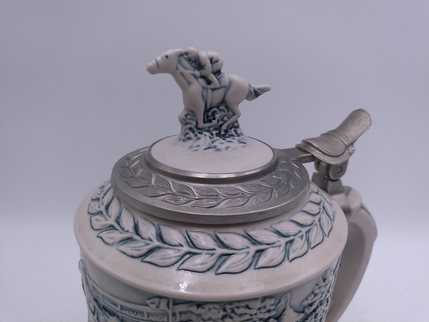 Beer Stein Avon Winner's Circle tein from 1992 No. 177595 With Orginal Box