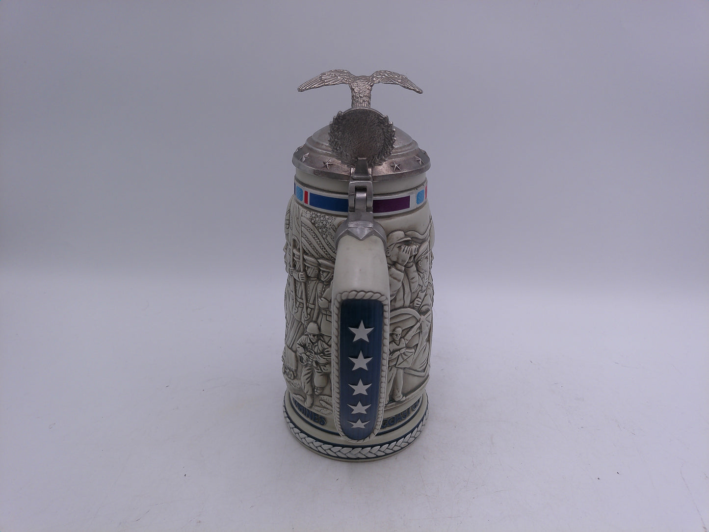 Beer Stein Avon Tribute to American Arm Forces year 1990 No. 172548 with Box