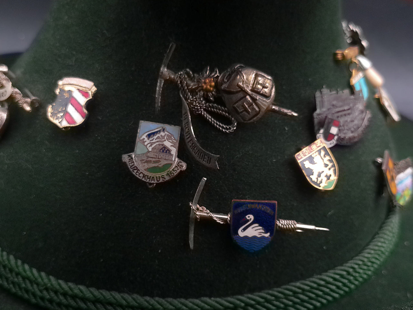 Austria German Hat with Many Decorative Pins Orginal Dreher Mayer Hut Bavarian Hat