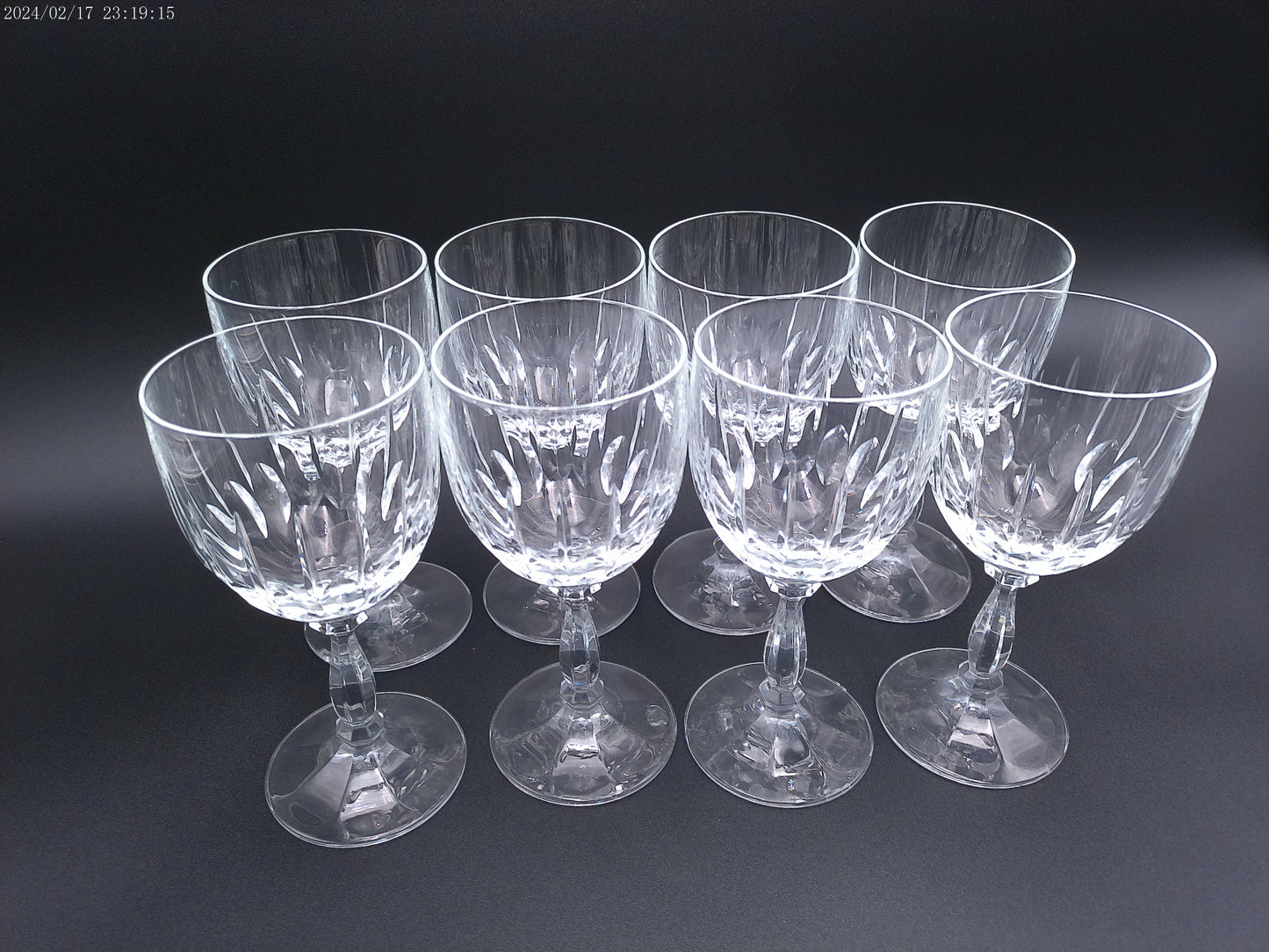 Set of 8 Very Beautiful Wine Glasses Luminarc France Glass