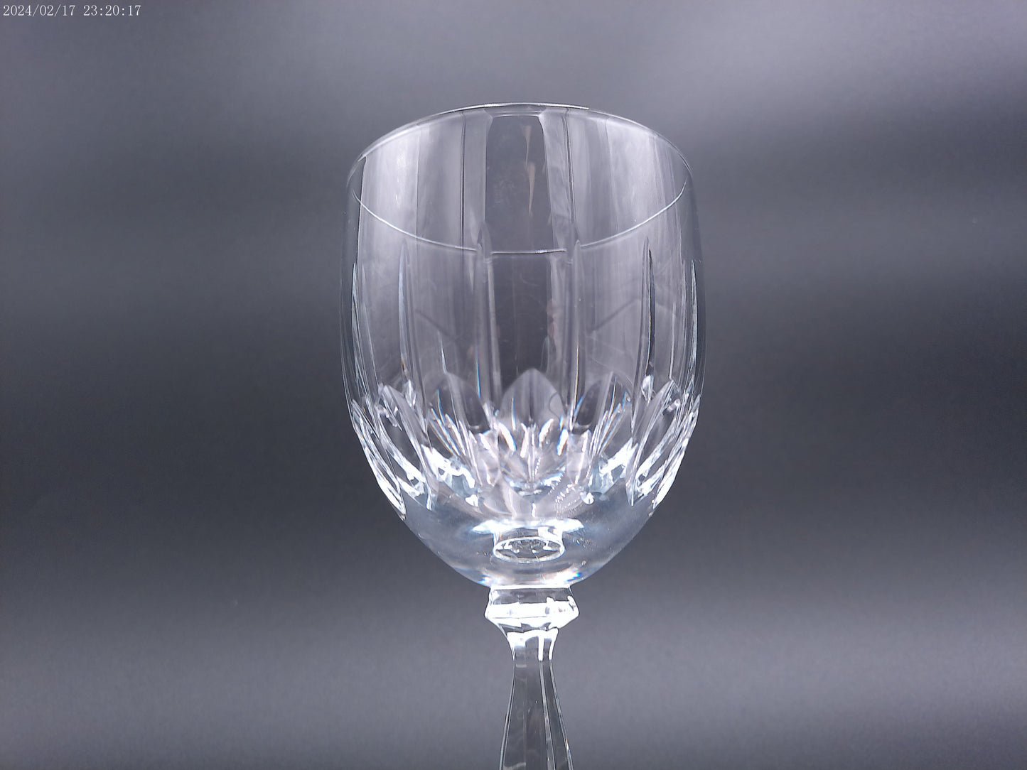 Set of 8 Very Beautiful Wine Glasses Luminarc France Glass