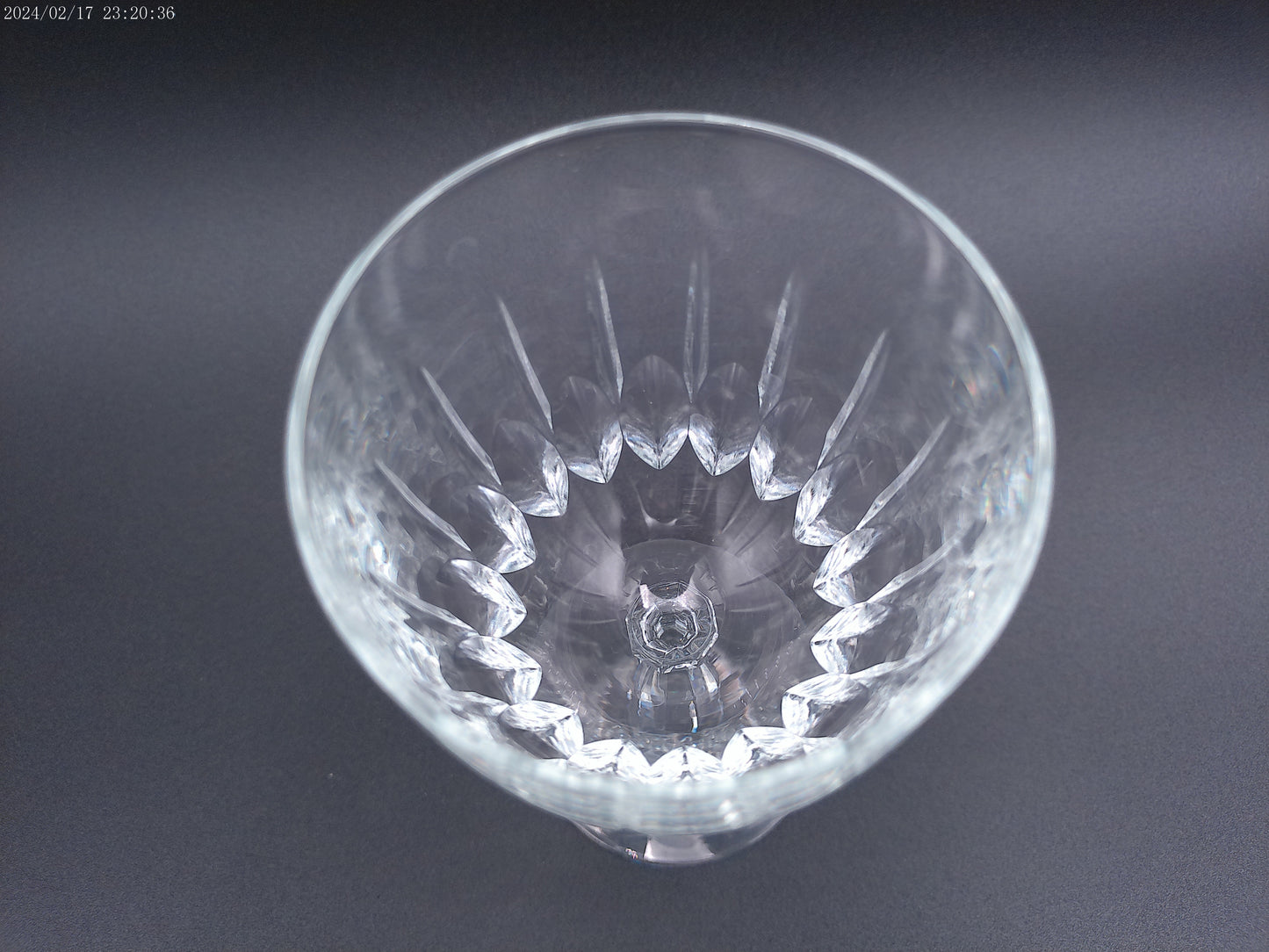 Set of 8 Very Beautiful Wine Glasses Luminarc France Glass