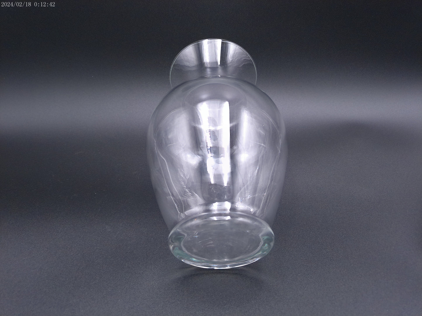 Large 10 7/8 in Clear Hurricane Vase with Wide Mouth Opening
