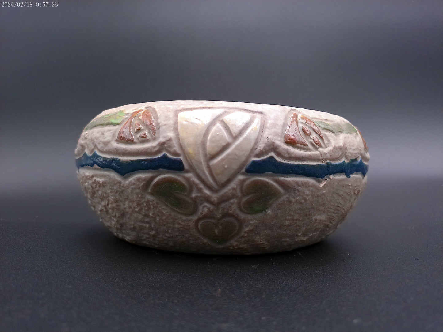 Roseville Pottery Mostique Gray Tulip Low Bowl ca. 1916-1932