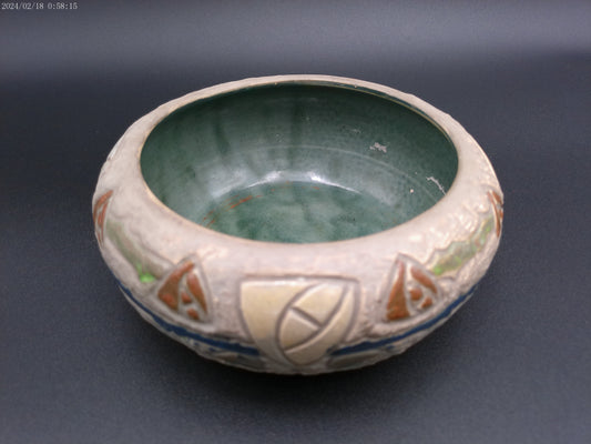 Roseville Pottery Mostique Gray Tulip Low Bowl ca. 1916-1932