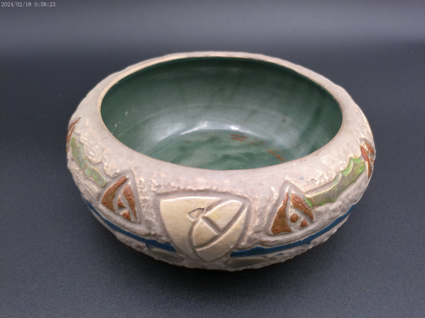 Roseville Pottery Mostique Gray Tulip Low Bowl ca. 1916-1932