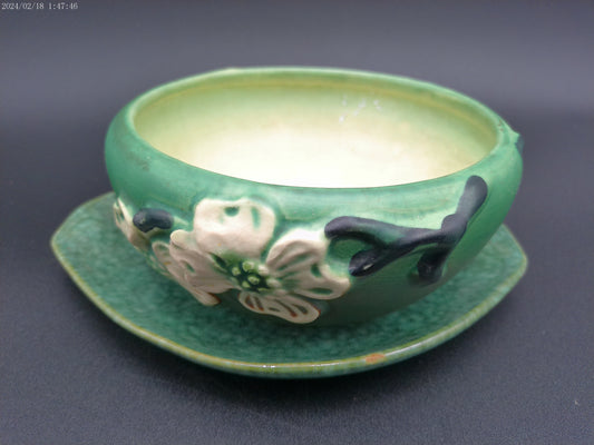 Roseville pottery bowl and plate  Vintage