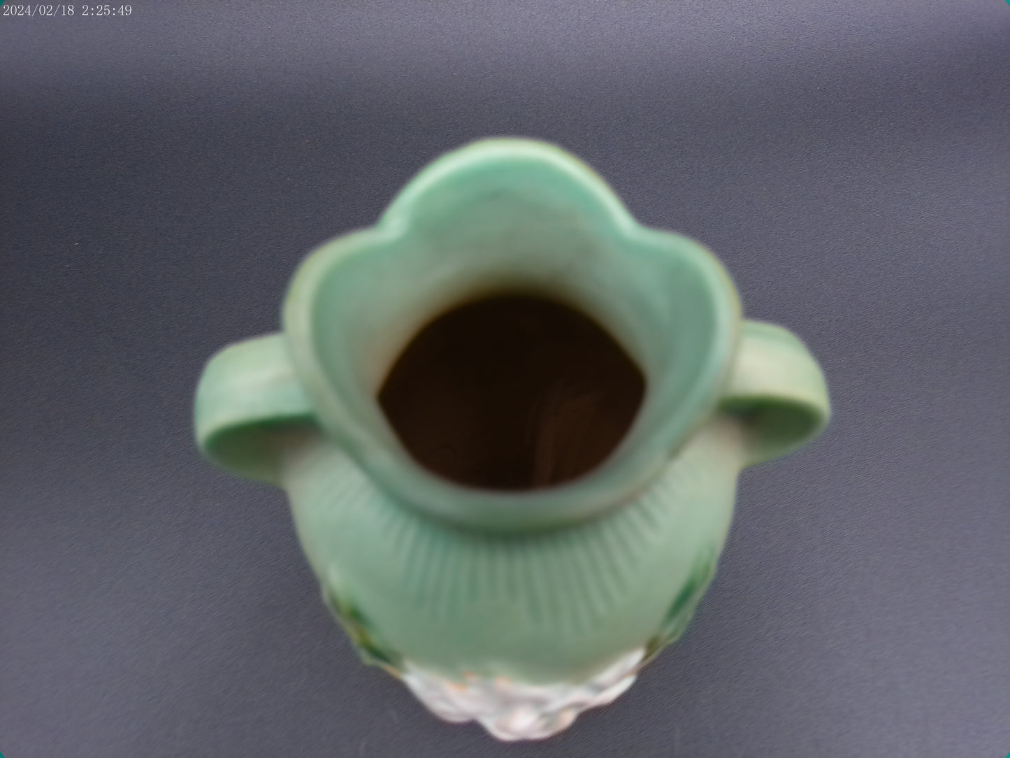 Roseville Pottery Green Gardenia Handled Vase Vintage