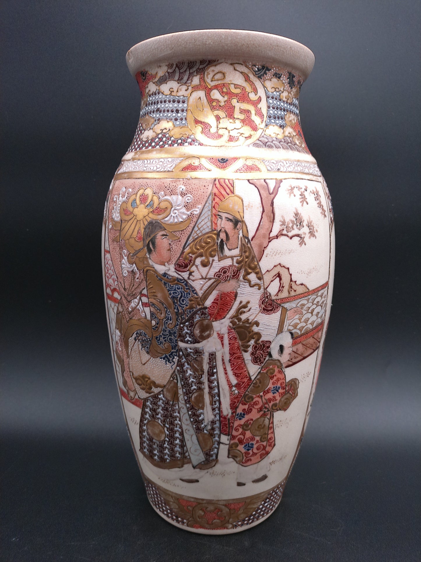 Vase Large Fine Japanese Meiji Satsuma Gold Brocade Emperor Scholars VASE Ca. 1800s