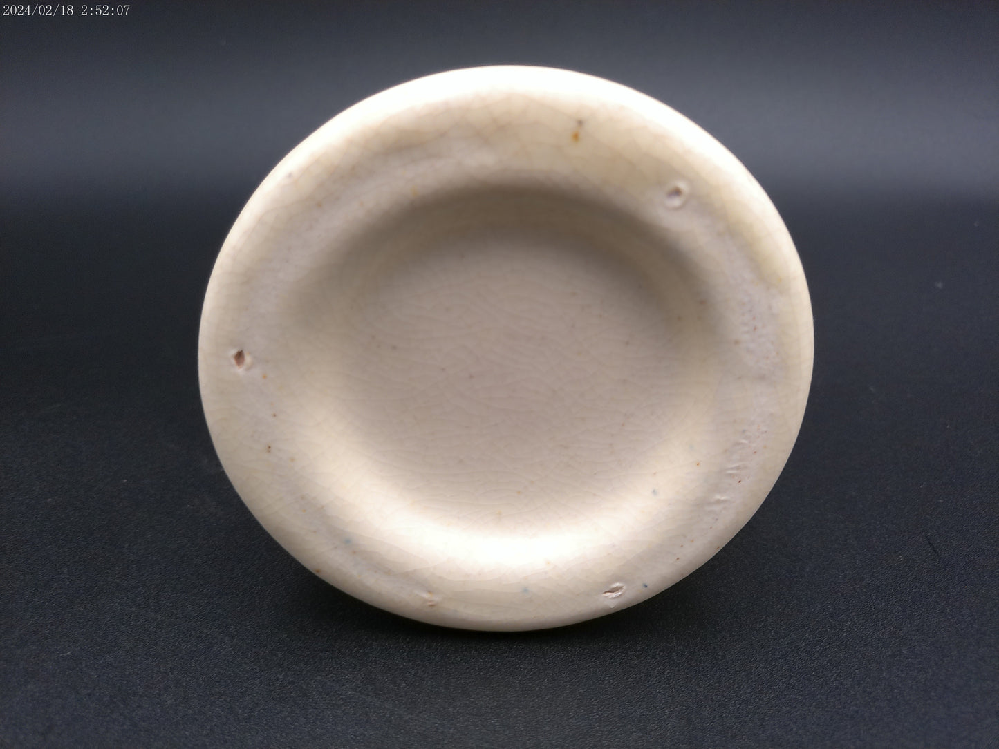 Roseville Dutch Creamware Mug with a Young Couple by the Shore