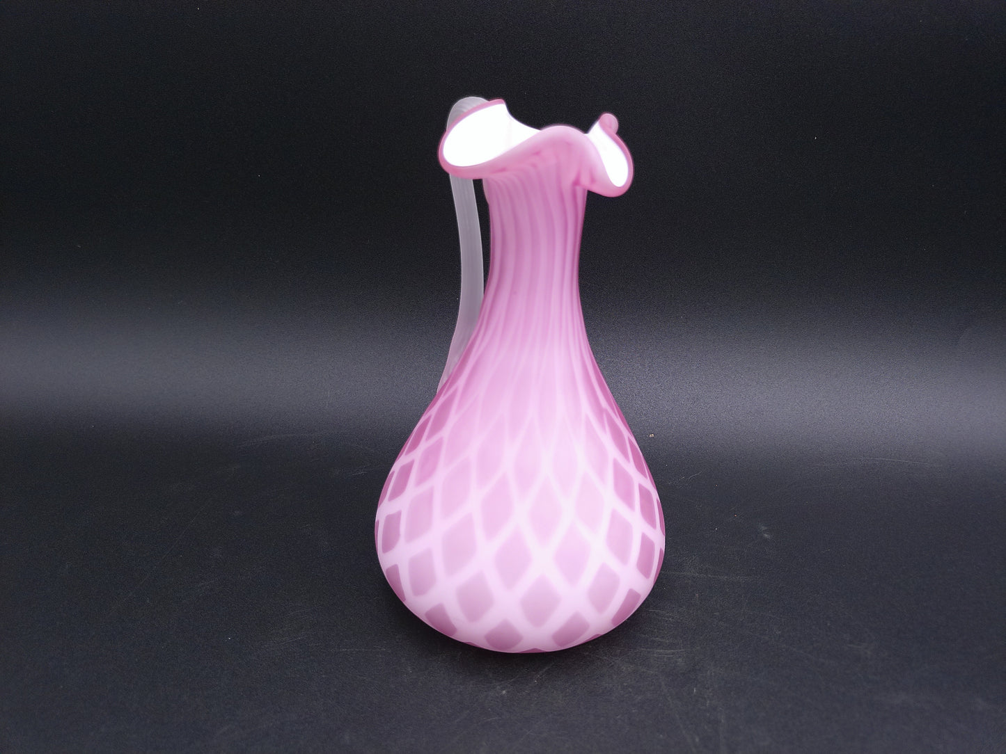 Pink Satin Diamond Quilted Pitcher Beautiful Elegant Design Venetian Murano