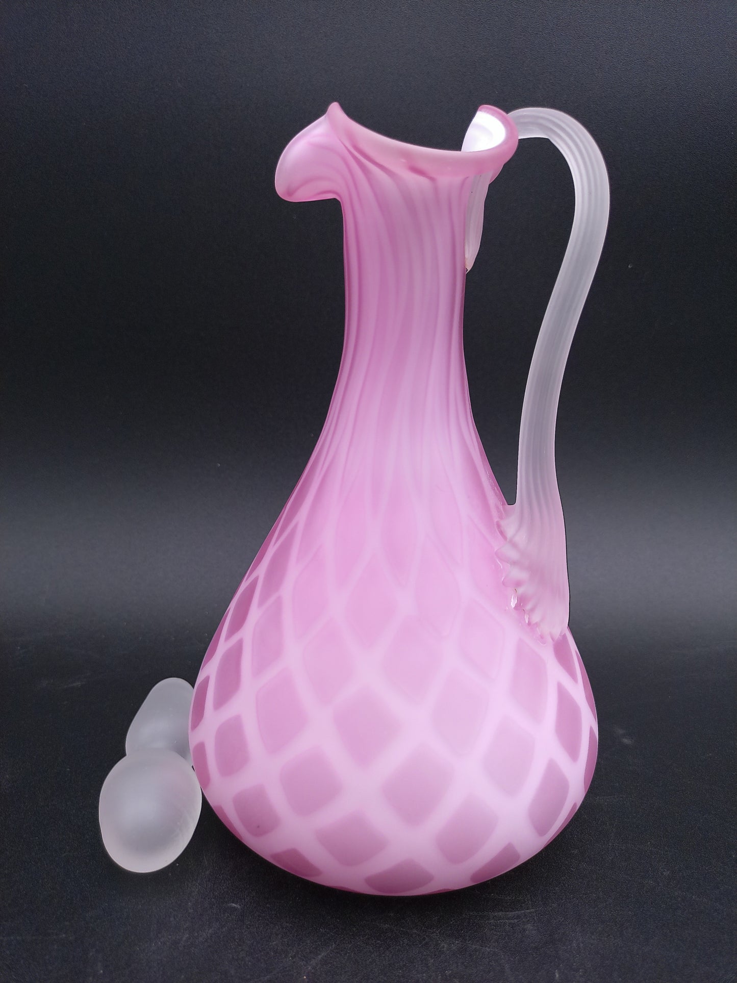 Pink Satin Diamond Quilted Pitcher Beautiful Elegant Design Venetian Murano