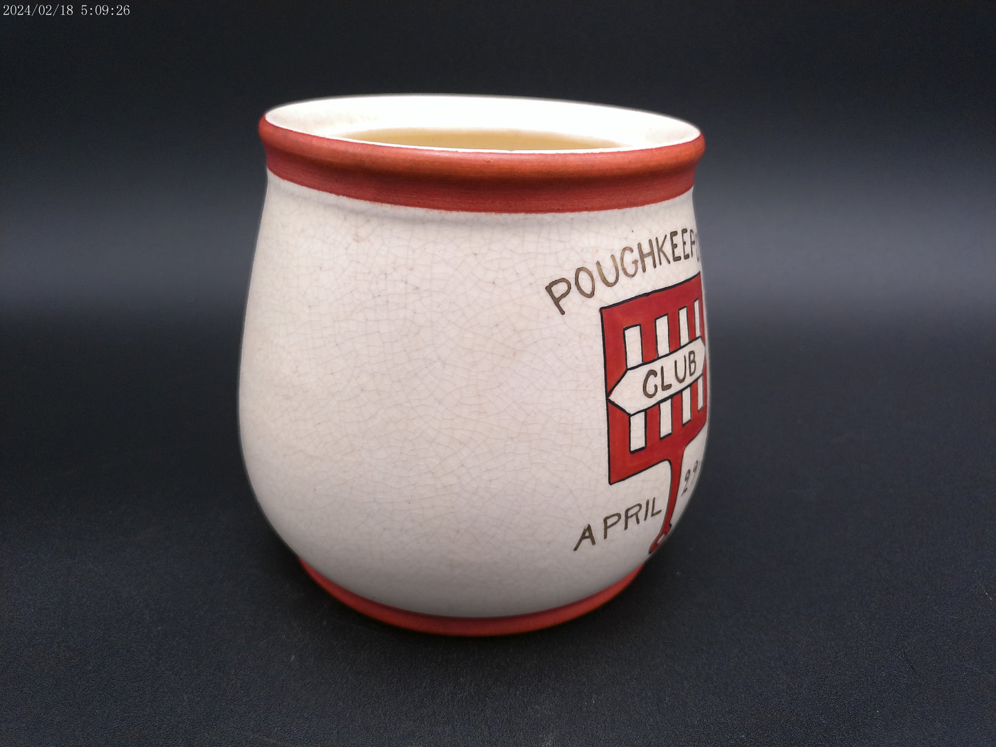 Roseville Bowl Poughkeepsie Club Jar Humidor