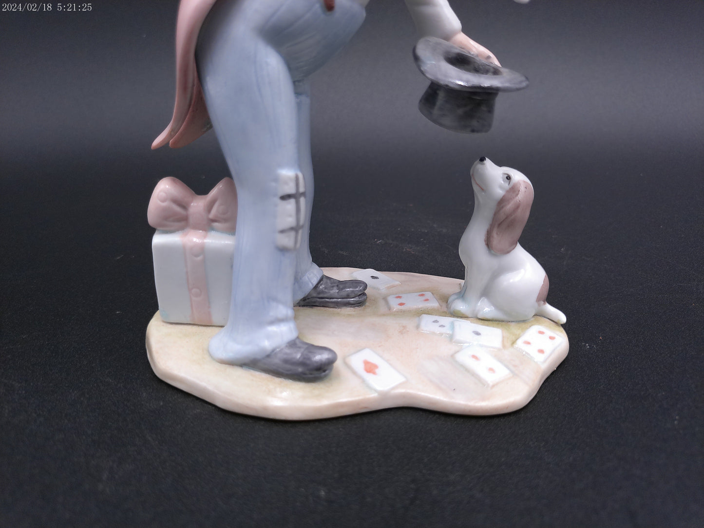 Sevilla Figurine Clown Pulling Rabbit out of Hat 1986