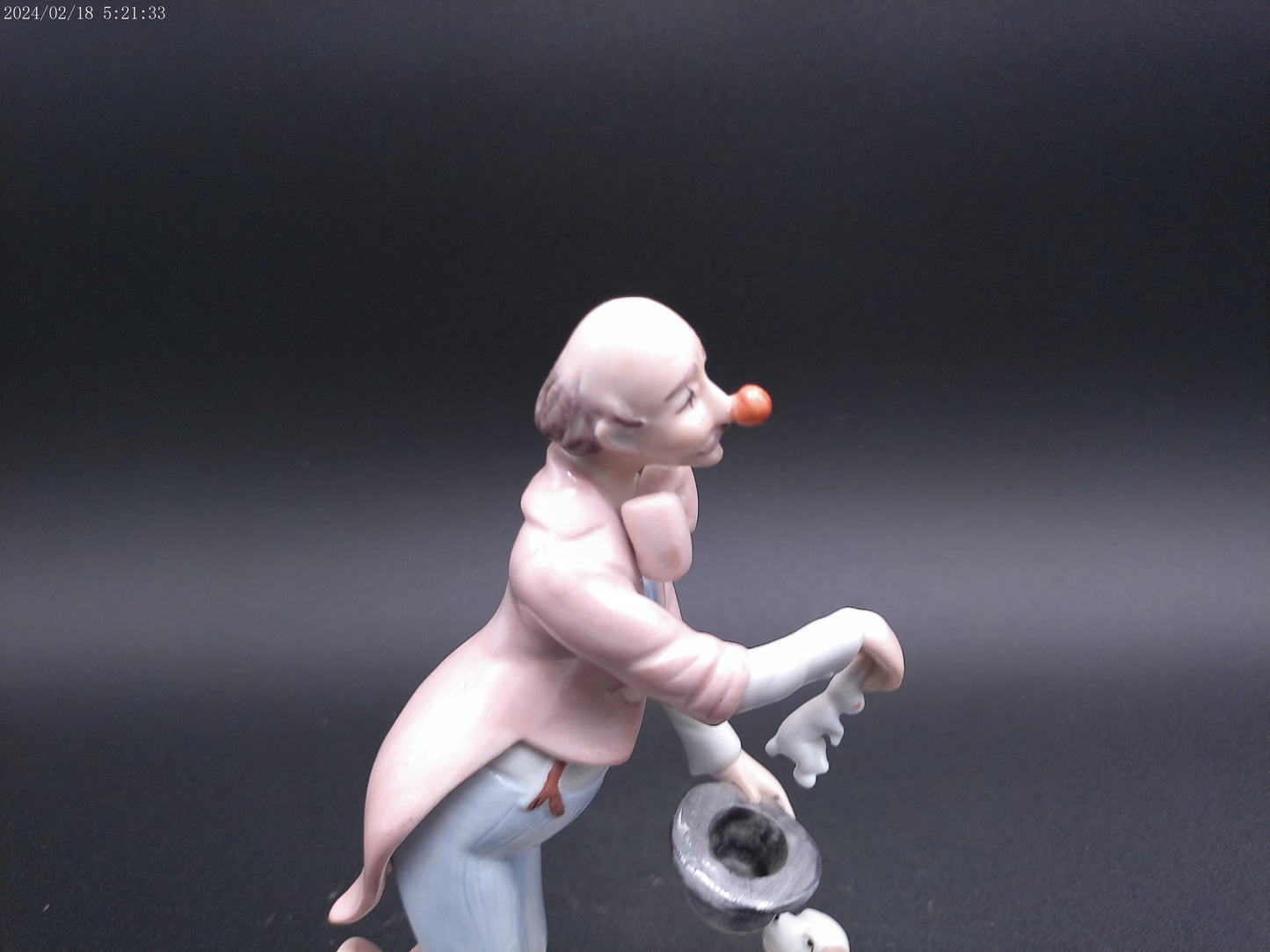 Sevilla Figurine Clown Pulling Rabbit out of Hat 1986