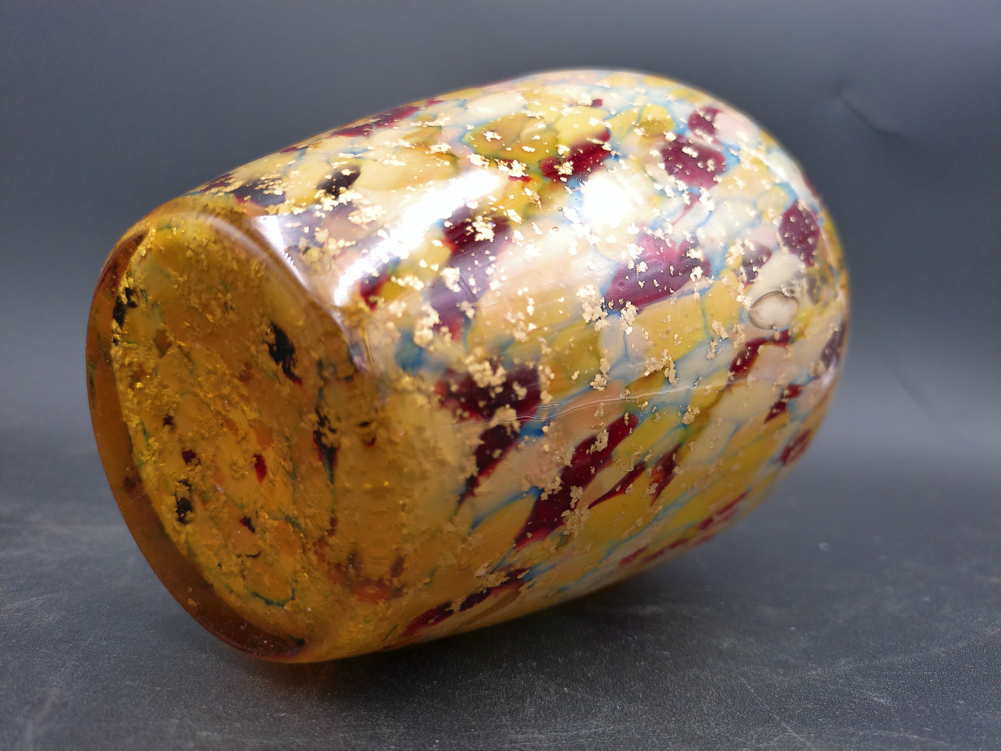 Vase European Victorian Citron Ruby Gold Flakes Mica Vase 6-3/4" tall 4.5" diameter