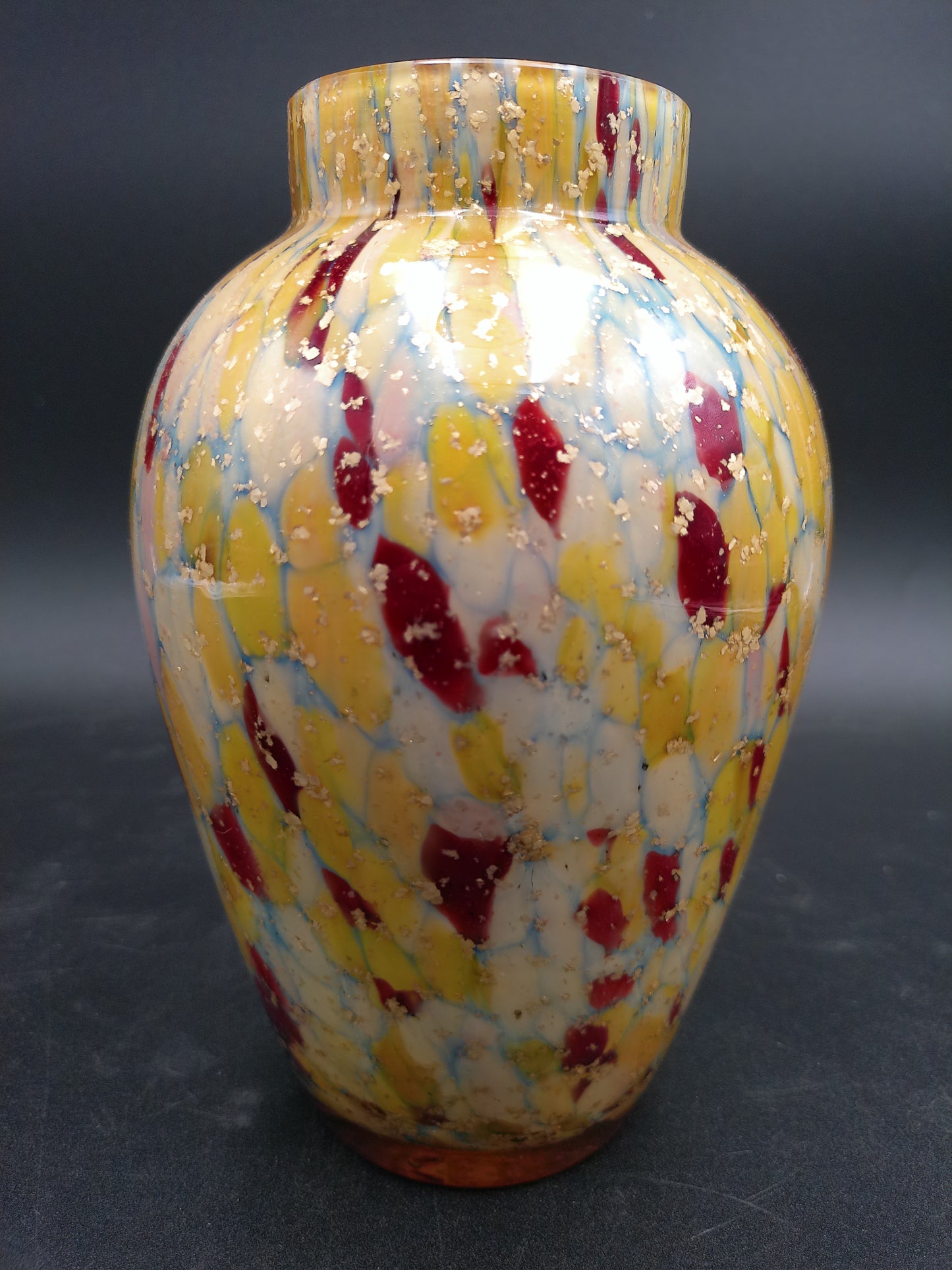Vase European Victorian Citron Ruby Gold Flakes Mica Vase 6-3/4" tall 4.5" diameter