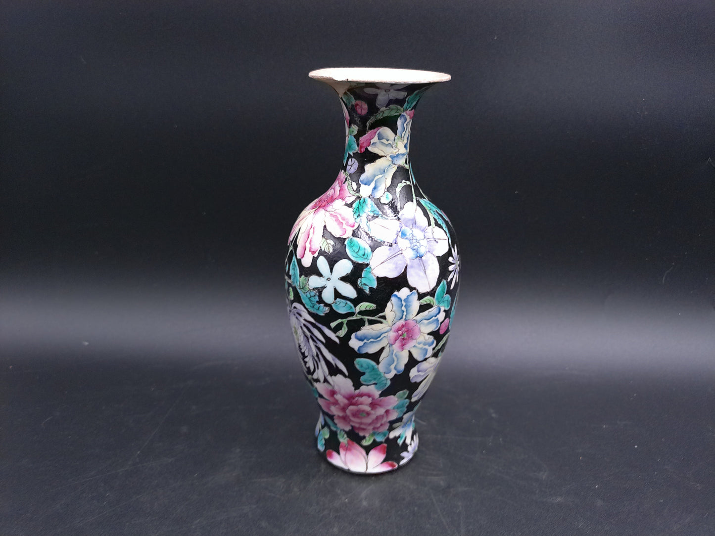 Chinese Poreclian High Black Vase with painted Flowers Vintage