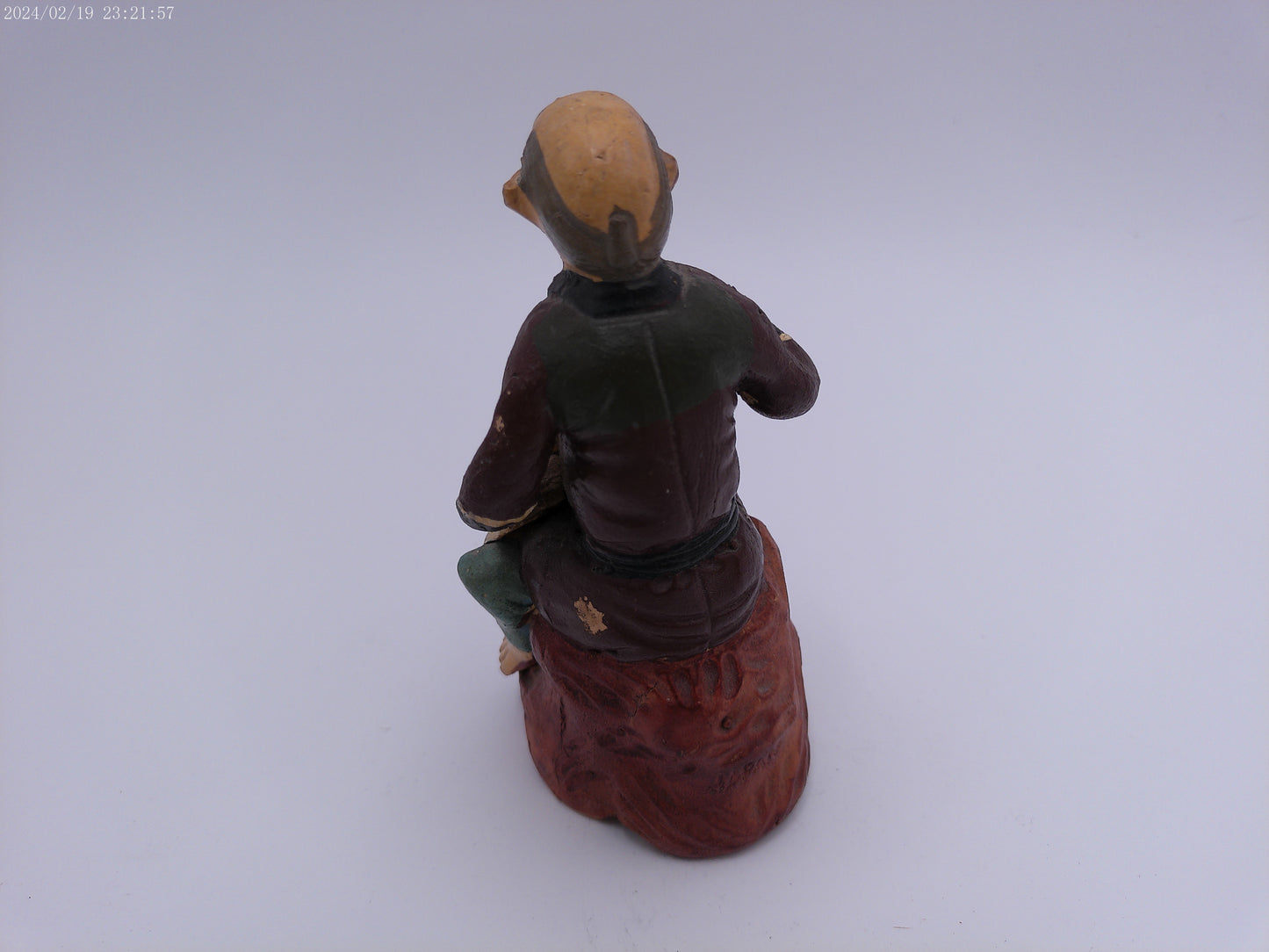 Antique Chinese Porcelain figurine