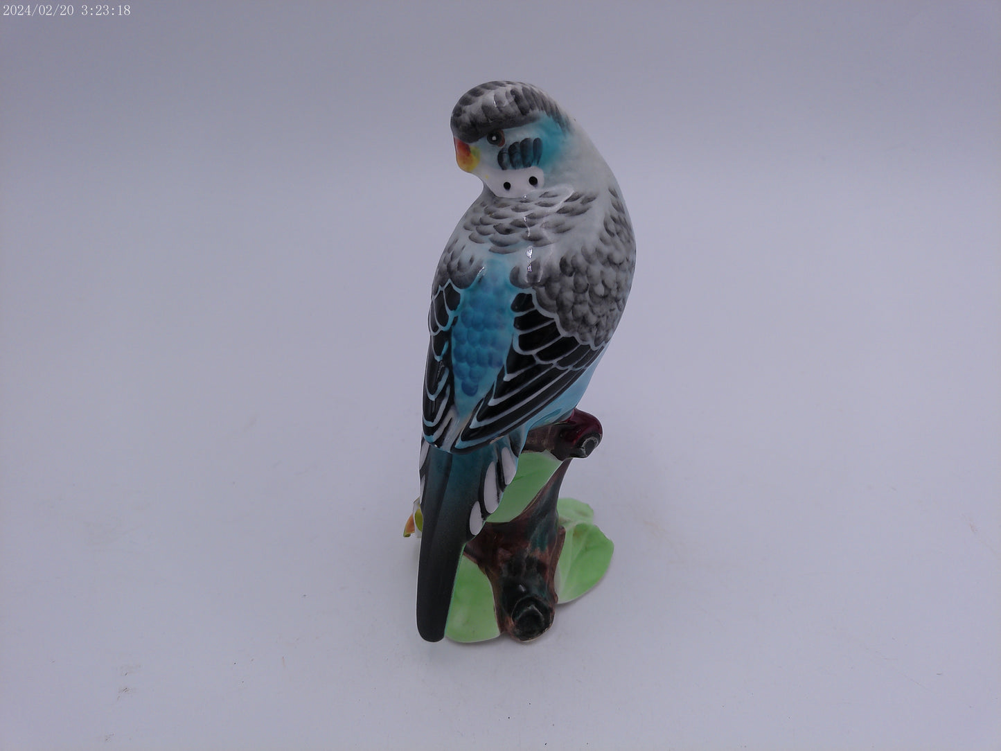 Bird blue parrot Statue Vintage