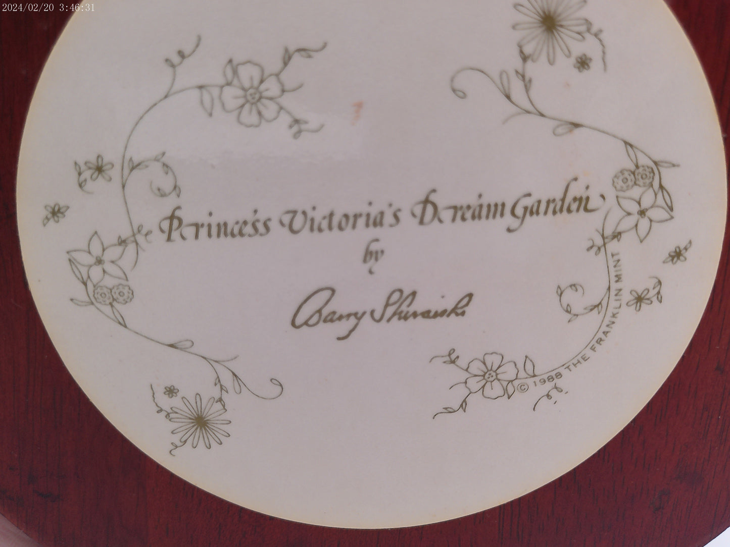 Princess Victoria's Dream Garden statue no cover