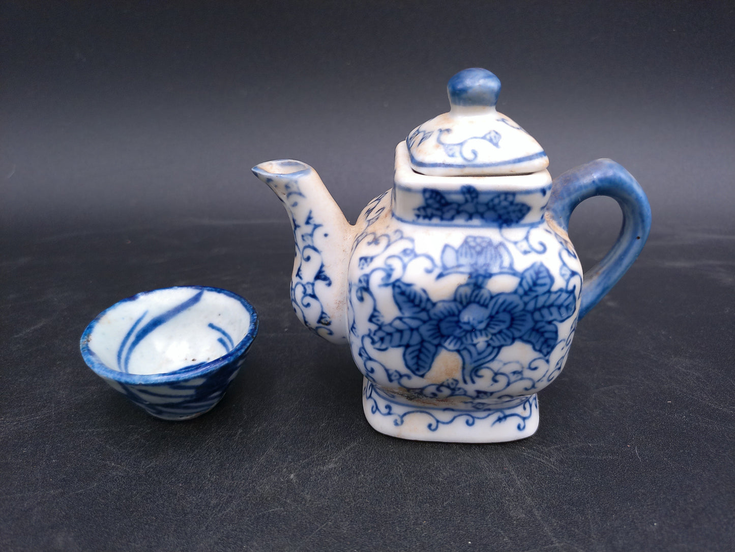 Blue & White Miniature Square Tea Pot with Lid Small and cup Oriental Teapot