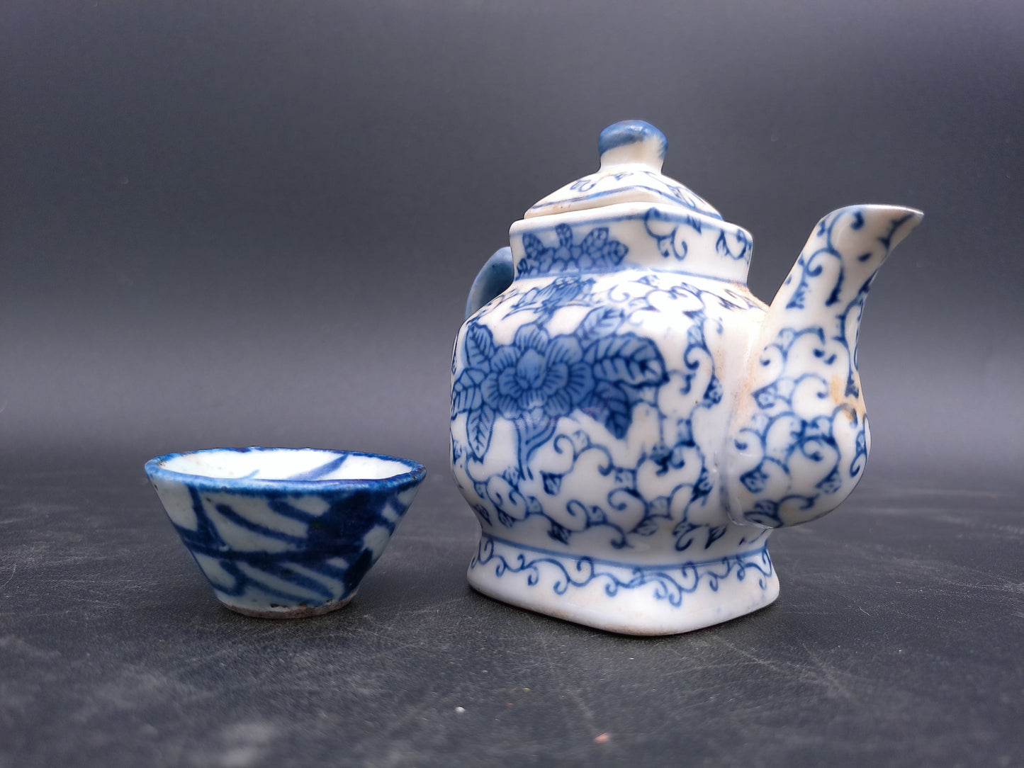 Blue & White Miniature Square Tea Pot with Lid Small and cup Oriental Teapot